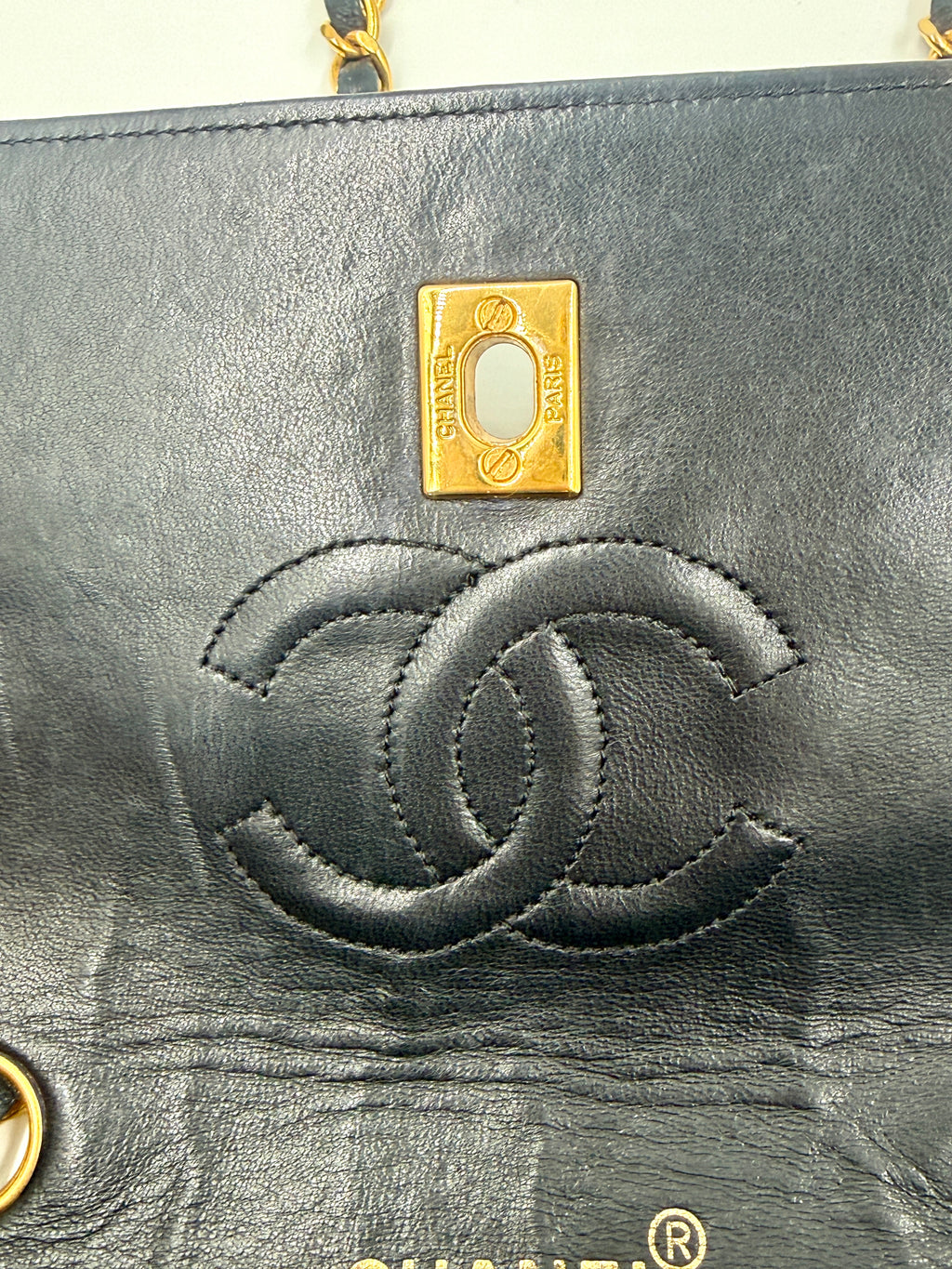 Pre-Owned Chanel  Rare Lambskin CC Chain Flap Bag Crossbody with Wallet - Authenticated
