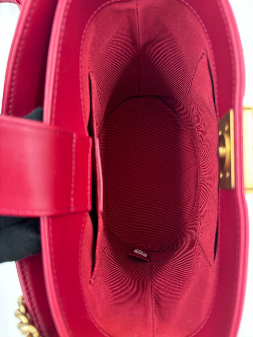 Pre-owned Chanel Le Boy Bucket Bag Red Quilted Leather - Authenticated