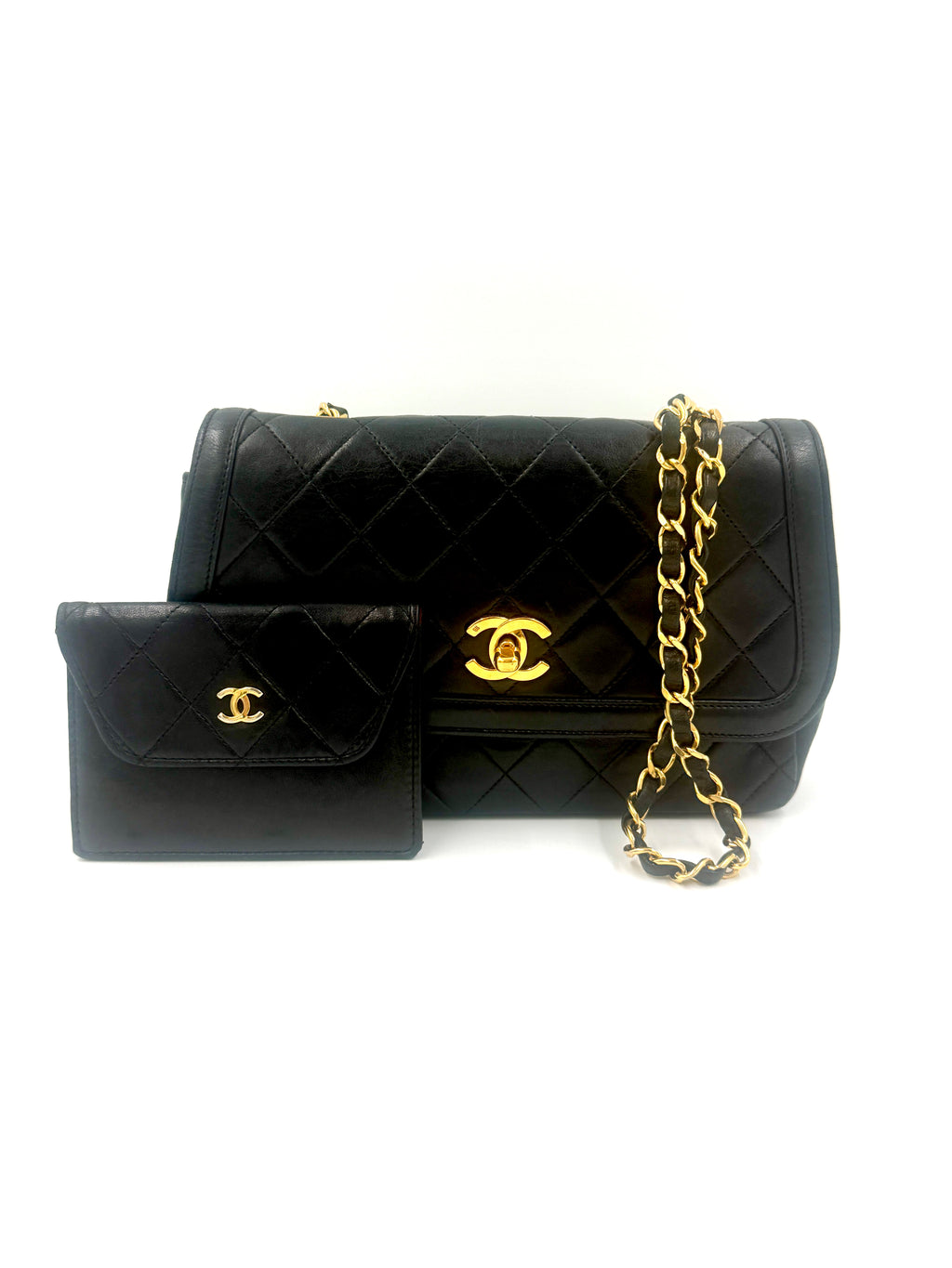Pre-Owned Chanel  Rare Lambskin CC Chain Flap Bag Crossbody with Wallet - Authenticated