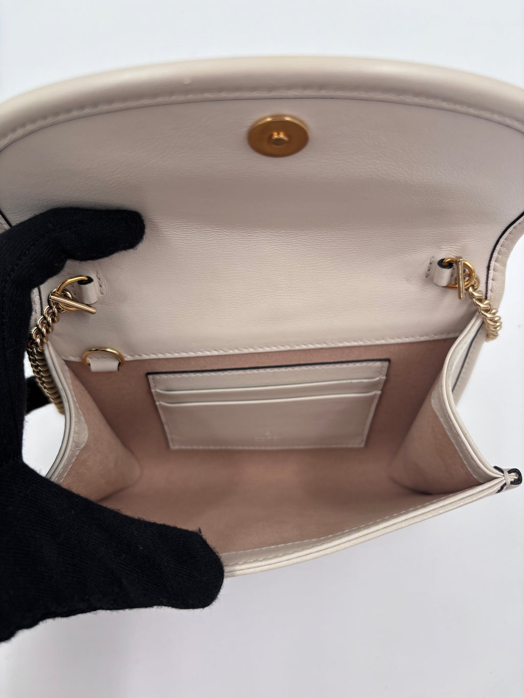 Pre-owned Gucci Rajah Tiger Head Mini Crossbody Bag in Cream Leather - Authenticated