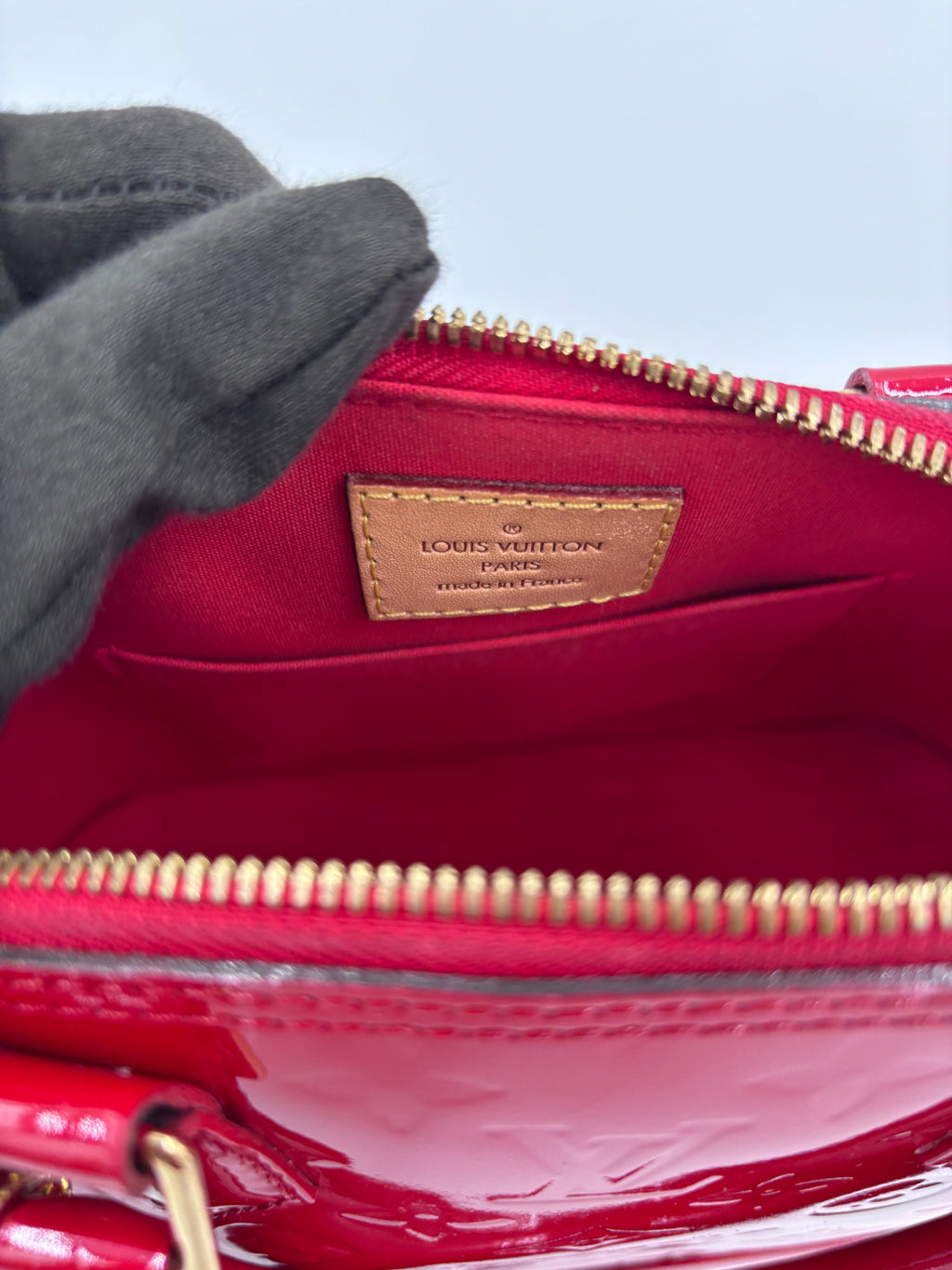 Pre-owned Louis Vuitton Monogram Vernis Alma BB Bag in Glossy Red - Authenticated