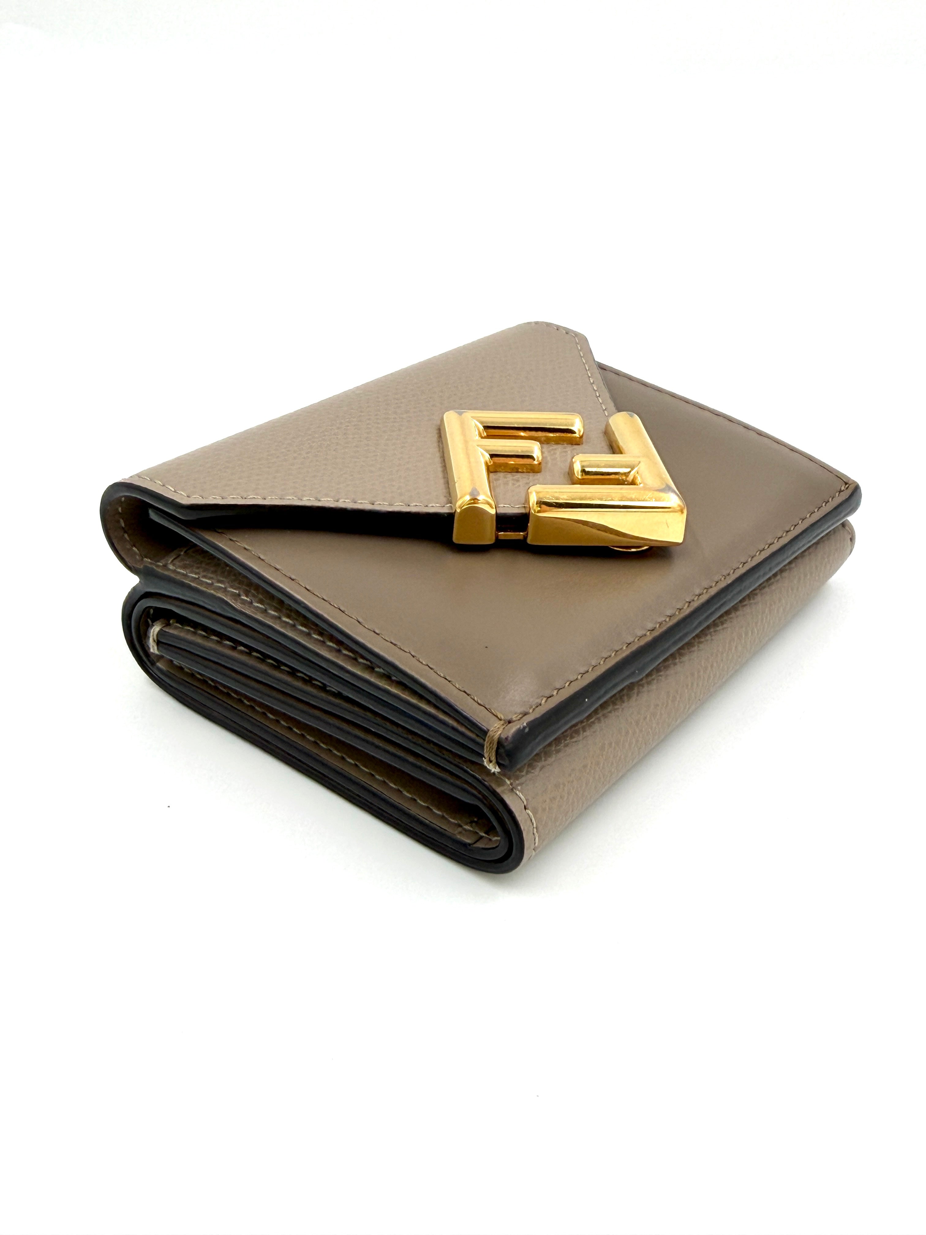 Pre-owned Brown Fendi FF Diamonds Tri-Fold Wallet Gold Hardware - Authenticated