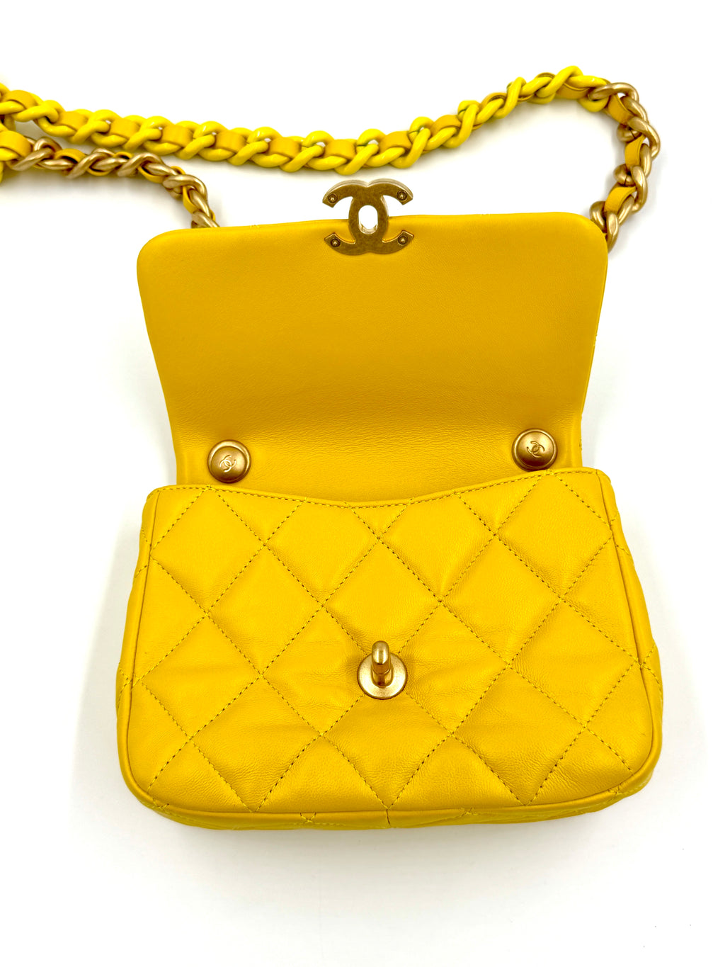 Pre-Owned Yellow Quilted Lambskin Candy Chain Flap - Authenticated