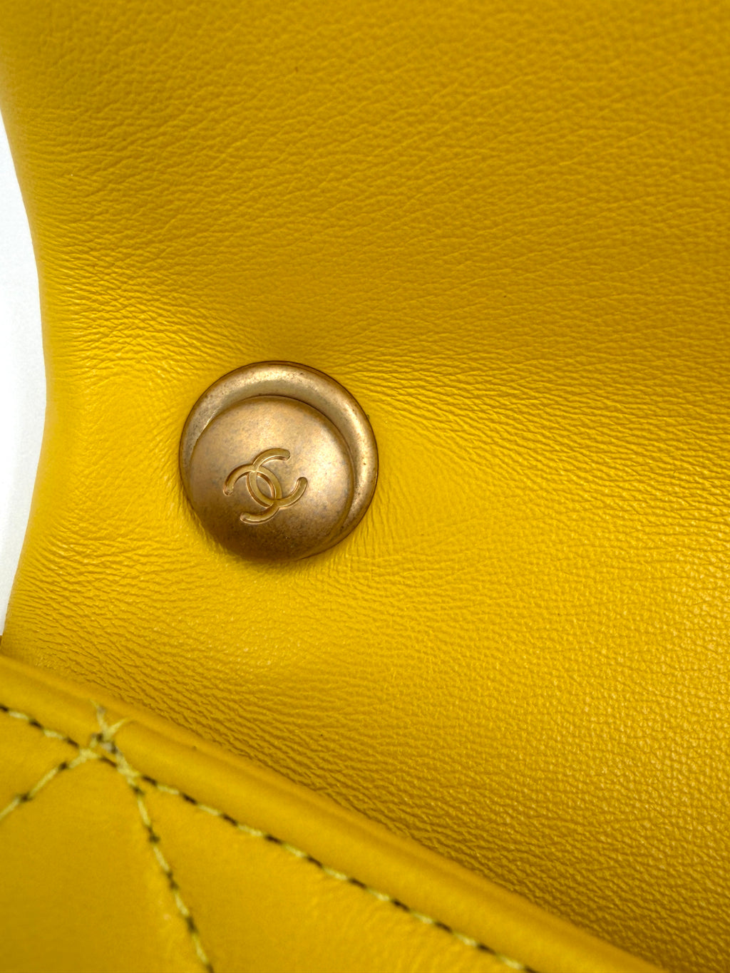 Pre-Owned Yellow Quilted Lambskin Candy Chain Flap - Authenticated