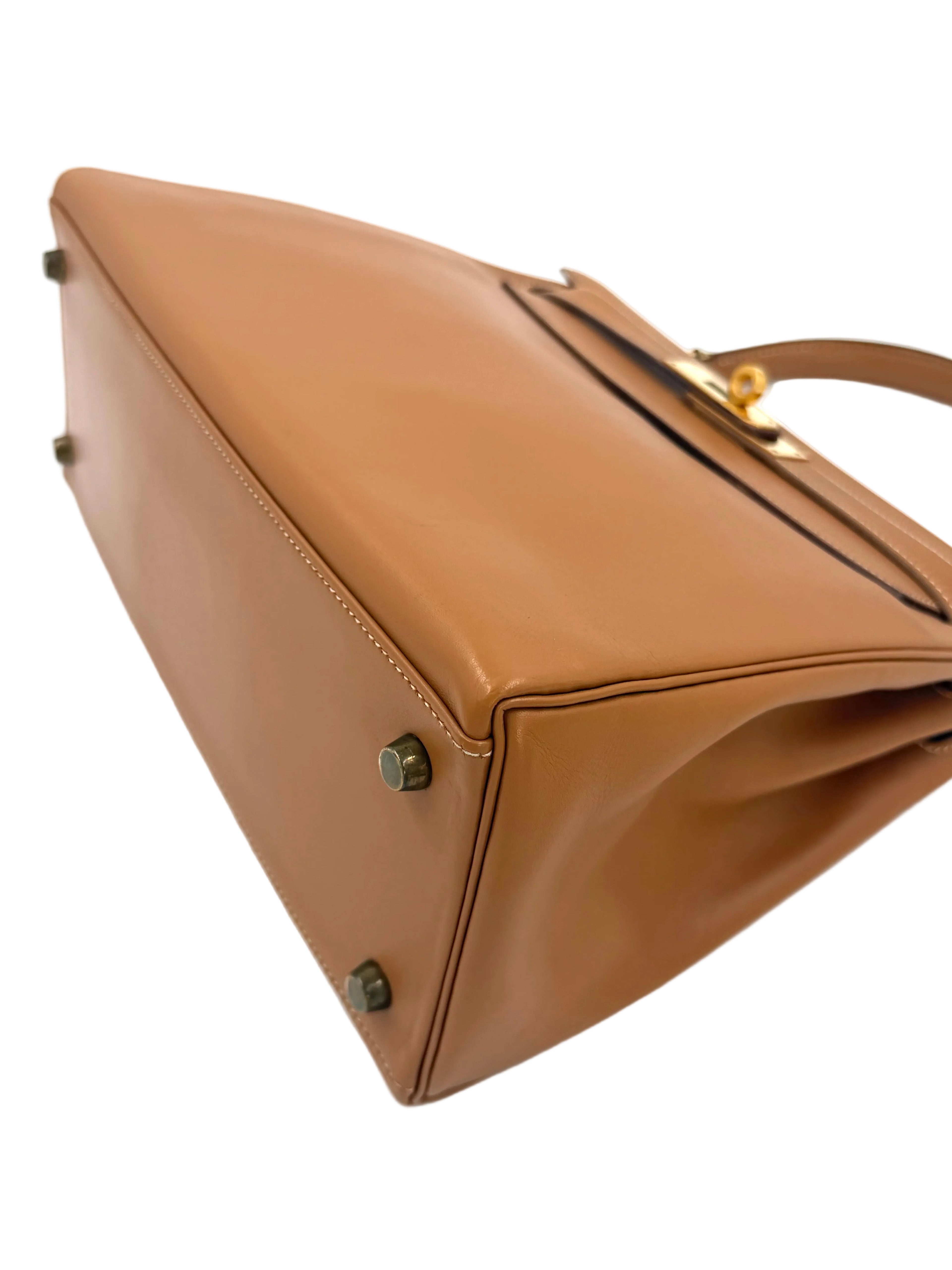 Pre-owned Hermès Vintage 1992 Kelly 28 Gold Gulliver Leather GHW - Authenticated