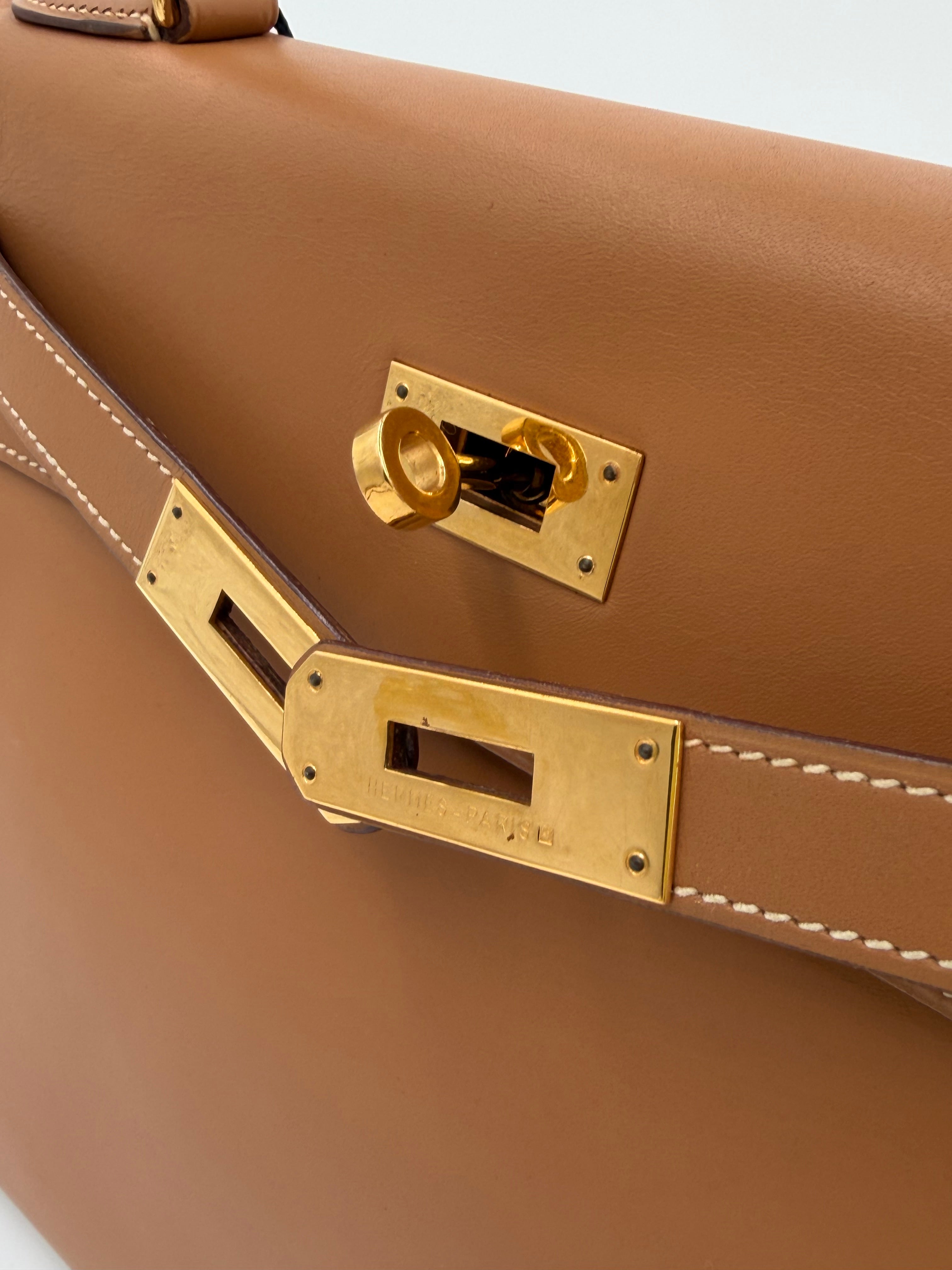 Pre-owned Hermès Vintage 1992 Kelly 28 Gold Gulliver Leather GHW - Authenticated