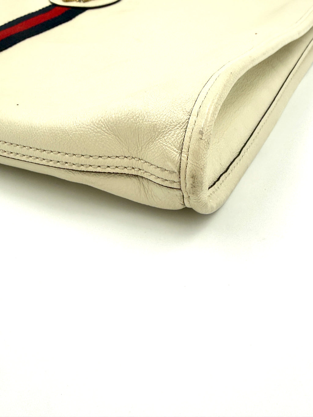 Pre-Owned Gucci Rajah Large Leather Tote Bag White with Chain Straps and Removable Pouch - Authenticated