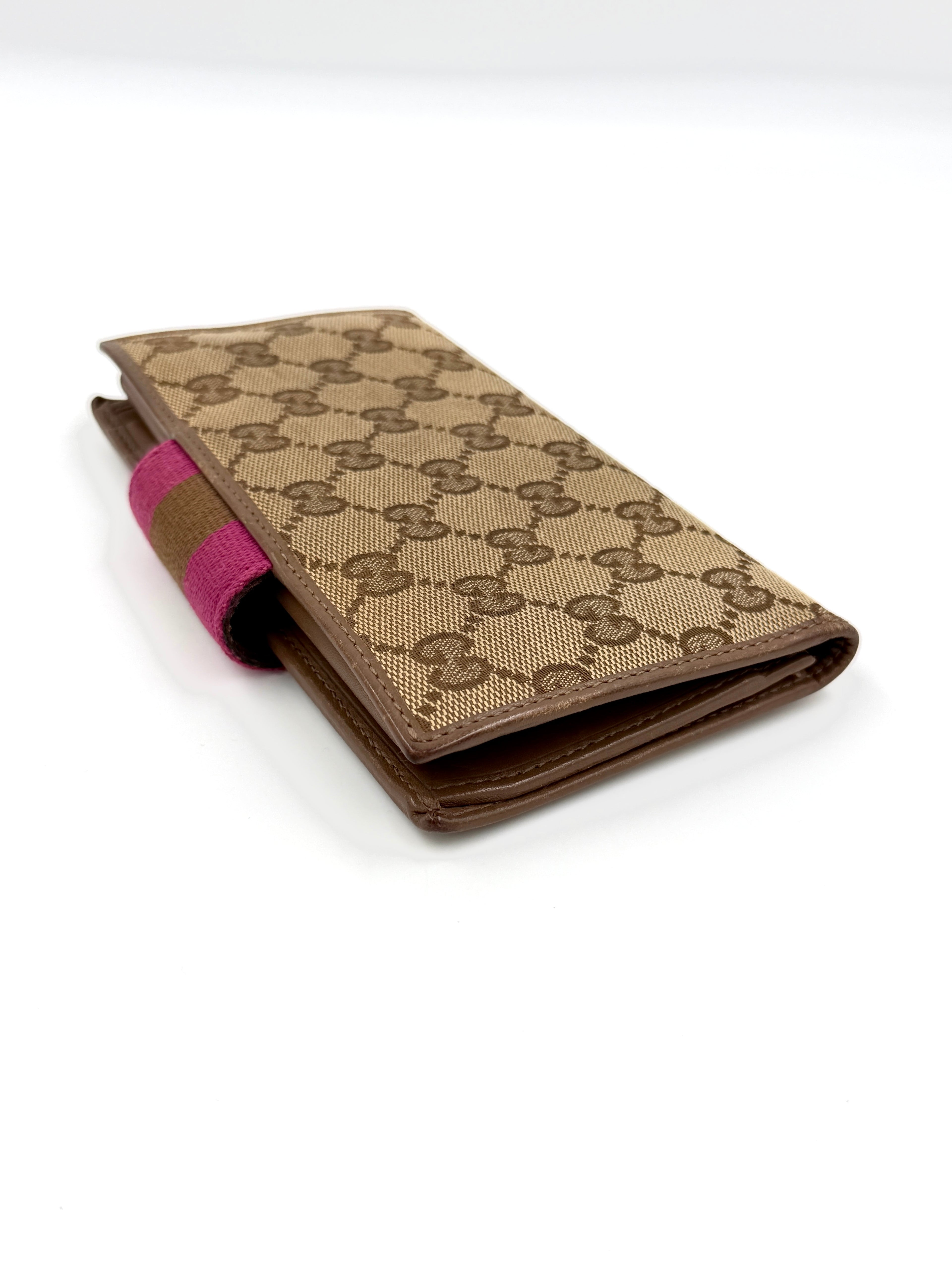 Pre-Owned Gucci Vintage GG Canvas Continental Wallet Magenta - Authenticated