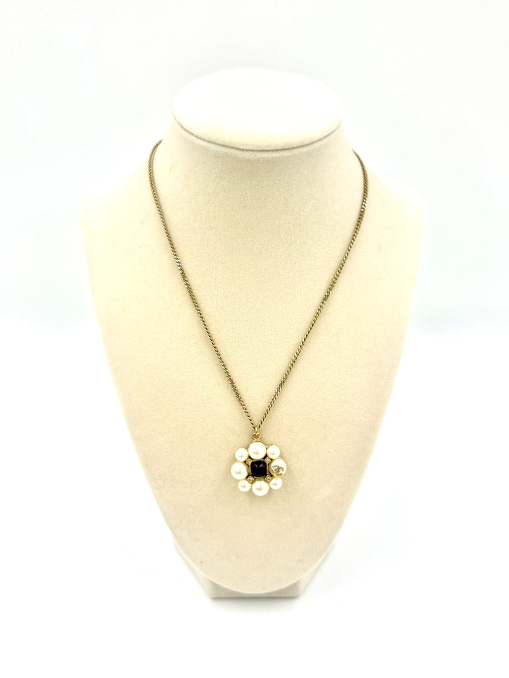 Pre-Owned Chanel Coco Mark Faux Pearl Necklace Purple Stone 2008 - Authenticated