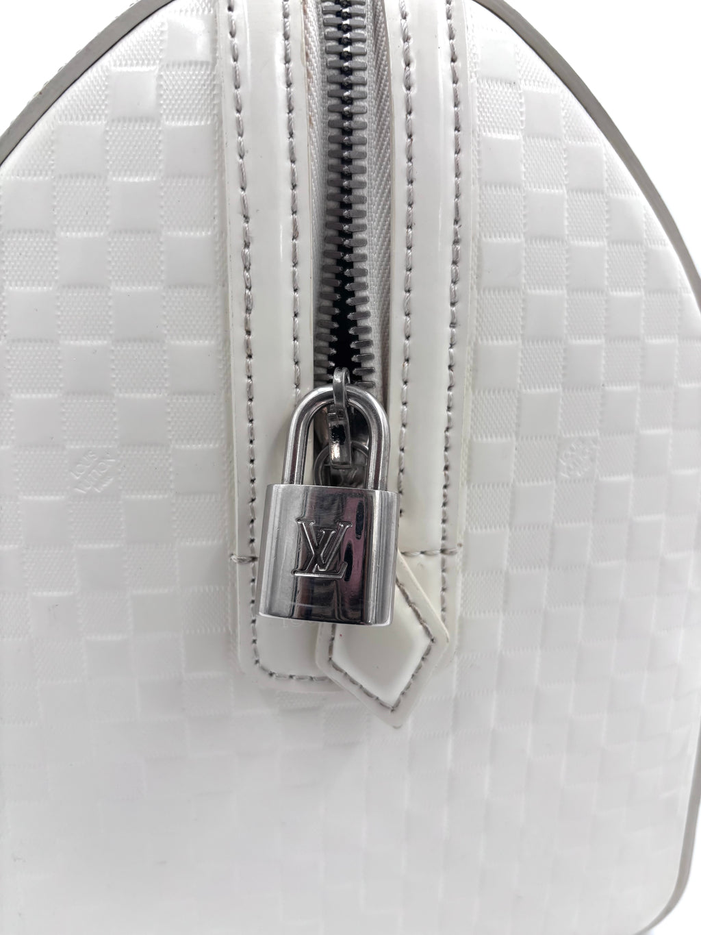 Pre-owned Louis Vuitton Damier Facette Speedy Cube Creme/Ecru Patent Leather Handbag - Authenticated