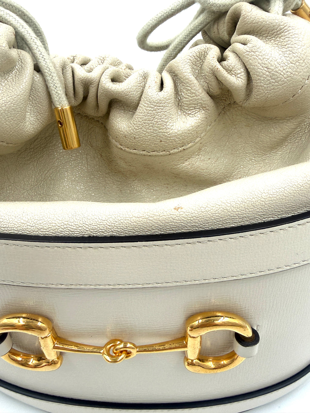 Pre-Owned Gucci Leather Horsebit 1955 Bucket Bag with Crossbody Strap - Authenticated