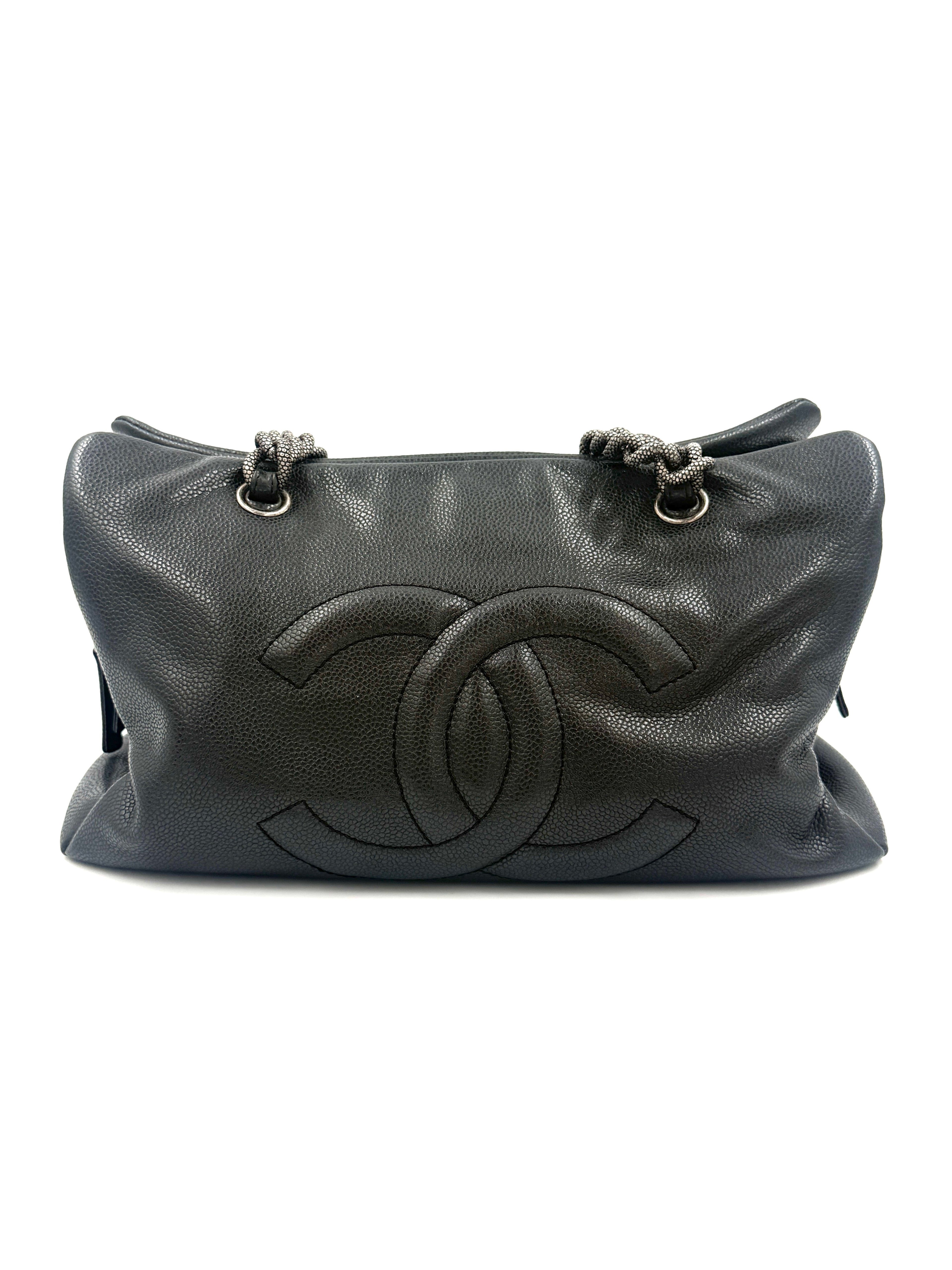 Pre-Owned Chanel 31 Tote Charcoal Caviar Leather Medium - Authenticated
