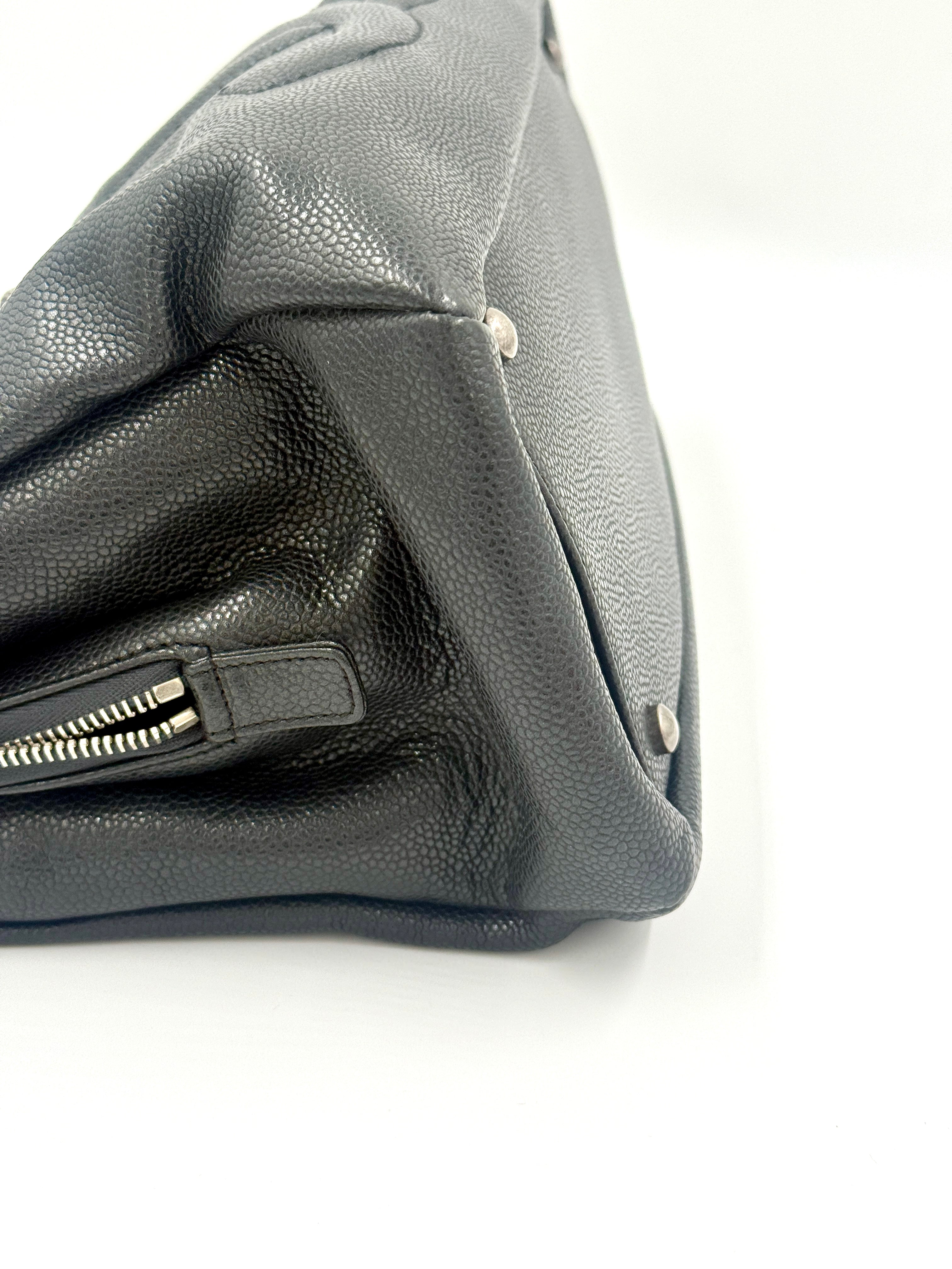 Pre-Owned Chanel 31 Tote Charcoal Caviar Leather Medium - Authenticated
