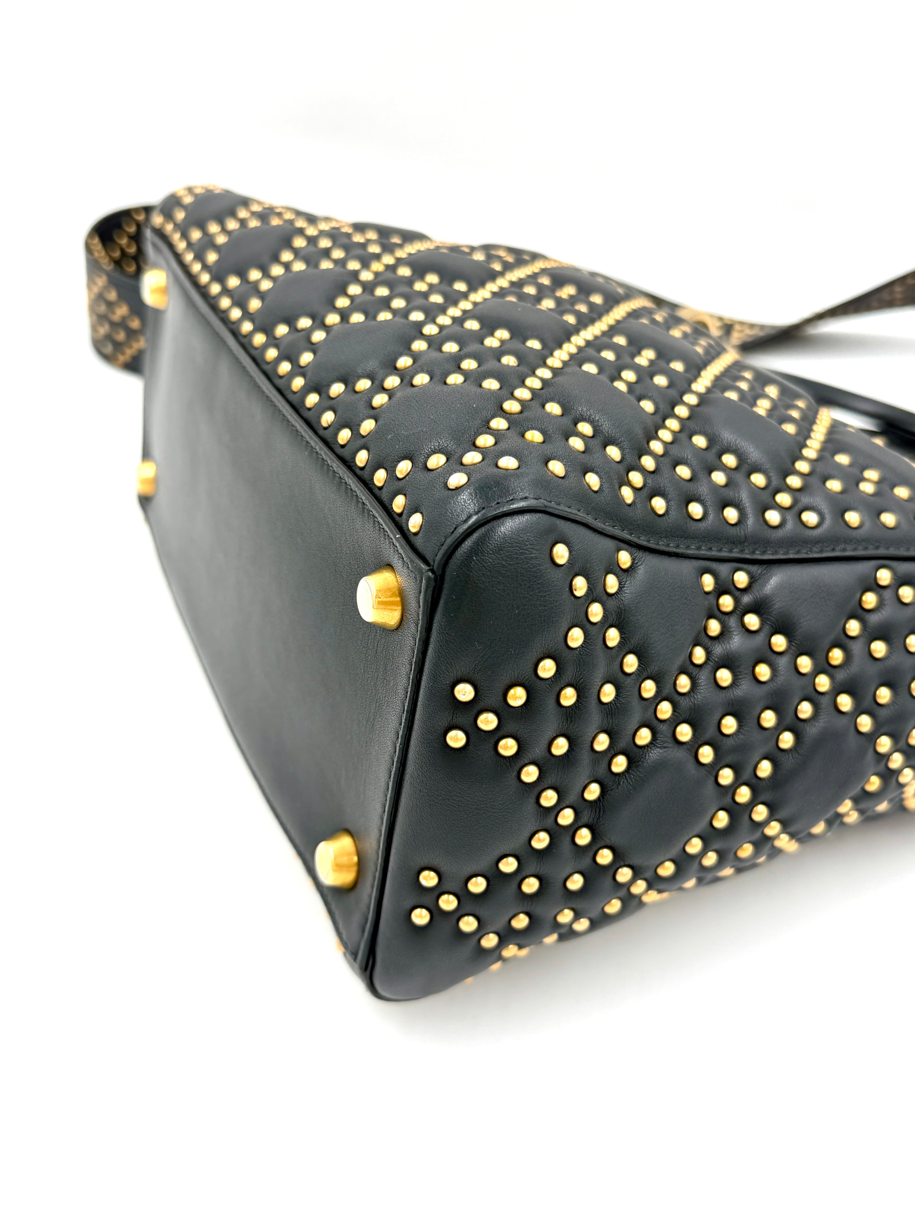 Pre-Owned Louis Vuitton Black Leather Vanity PM Like New - Authenticated
