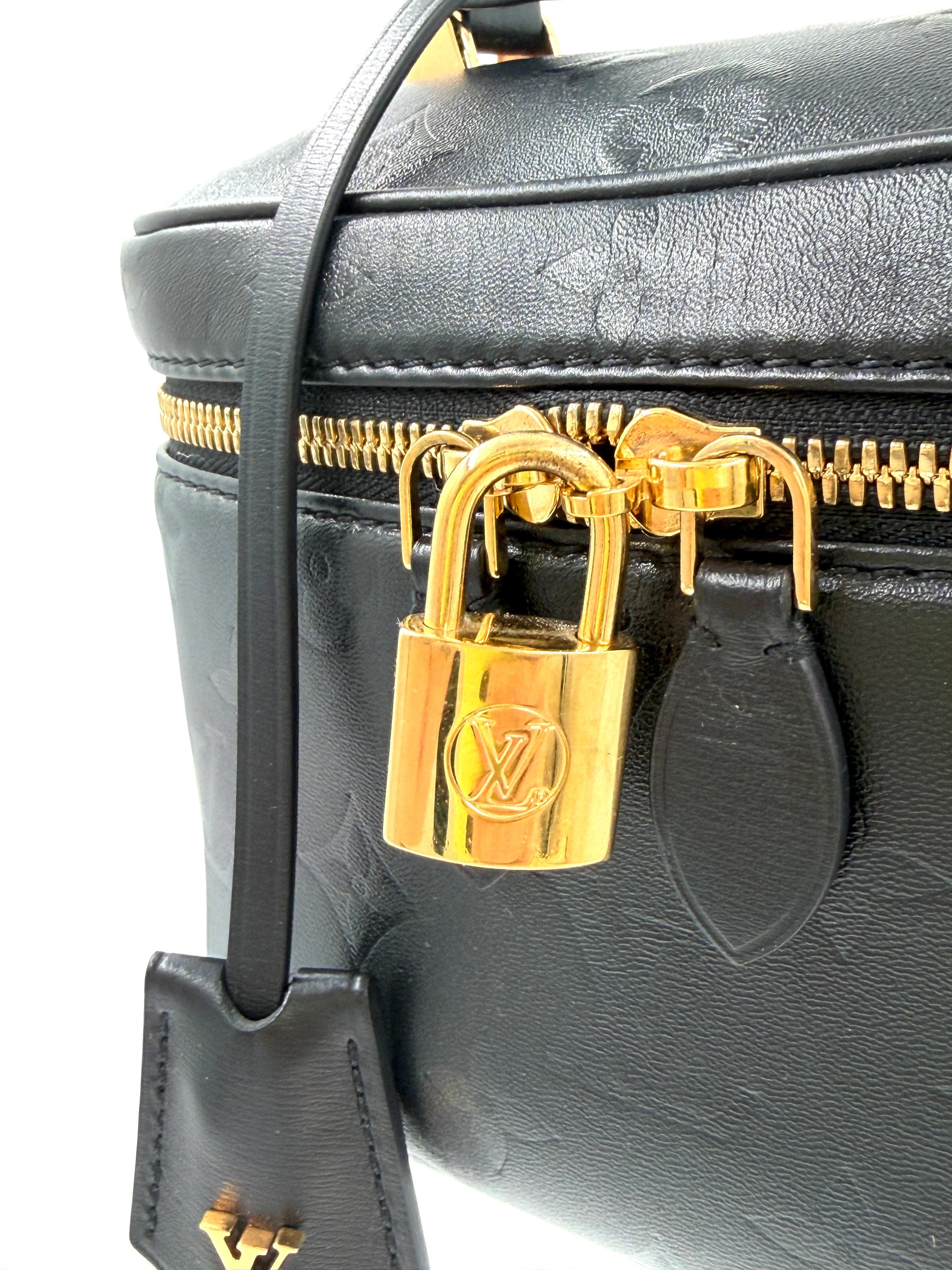 Pre-Owned Louis Vuitton Black Leather Vanity PM Like New - Authenticated