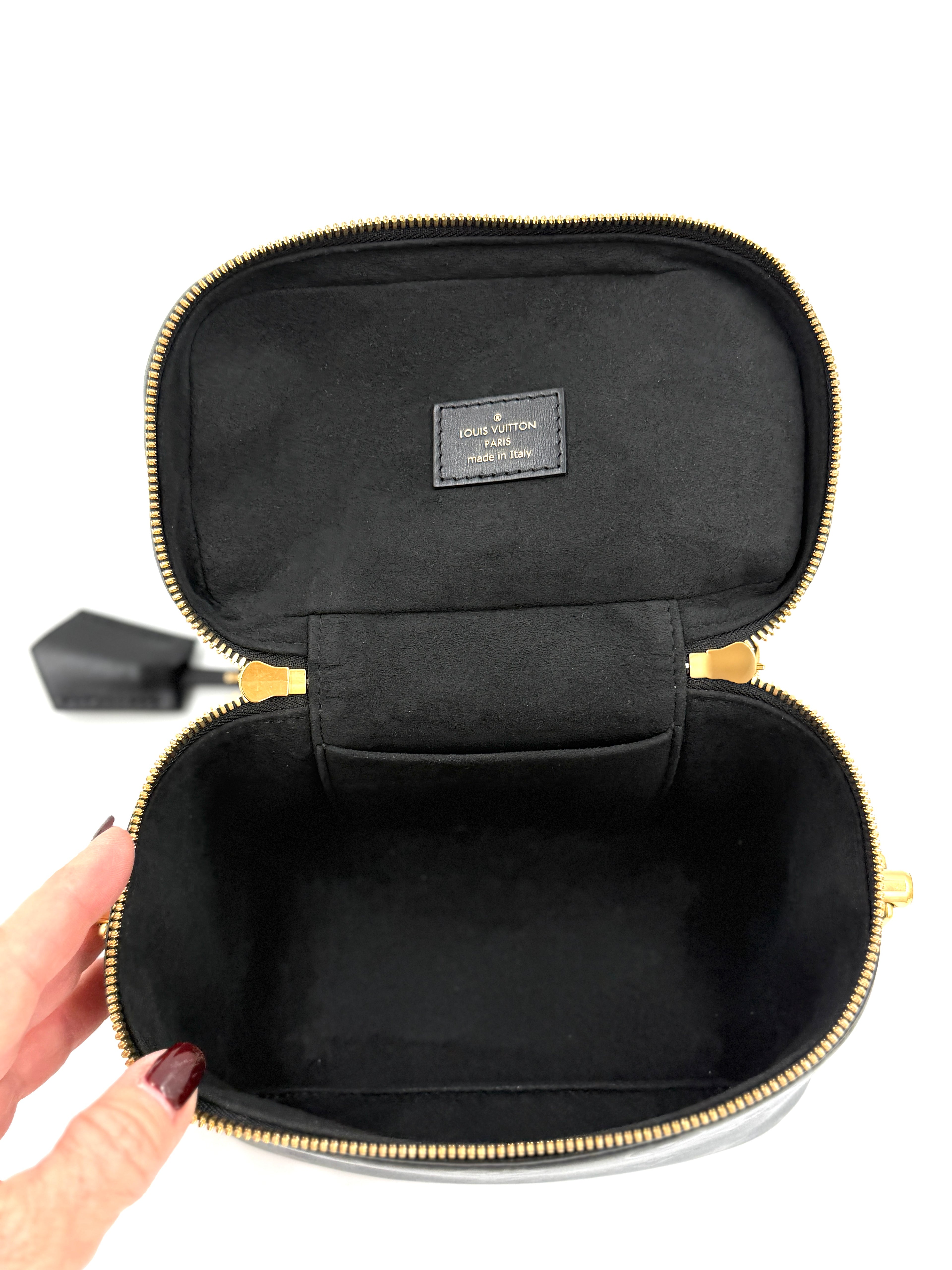 Pre-Owned Louis Vuitton Black Leather Vanity PM Like New - Authenticated