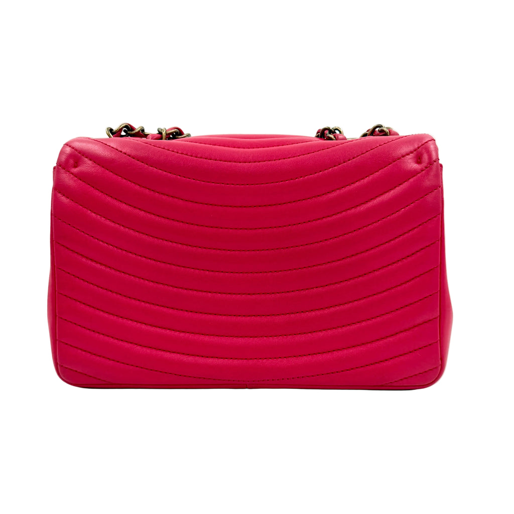 Pre-Owned Chanel Borse Romane Single Flap Red - Authenticated
