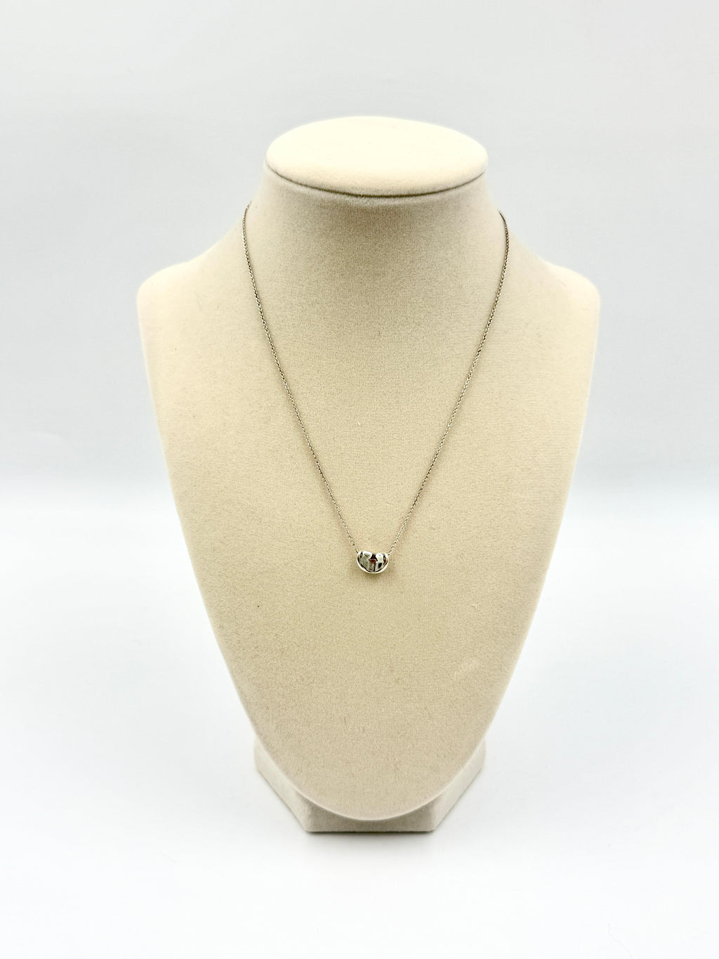Pre-Owned Tiffany & Co Sterling Silver Elsa Peretti Bean Necklace 9mm - Authenticated