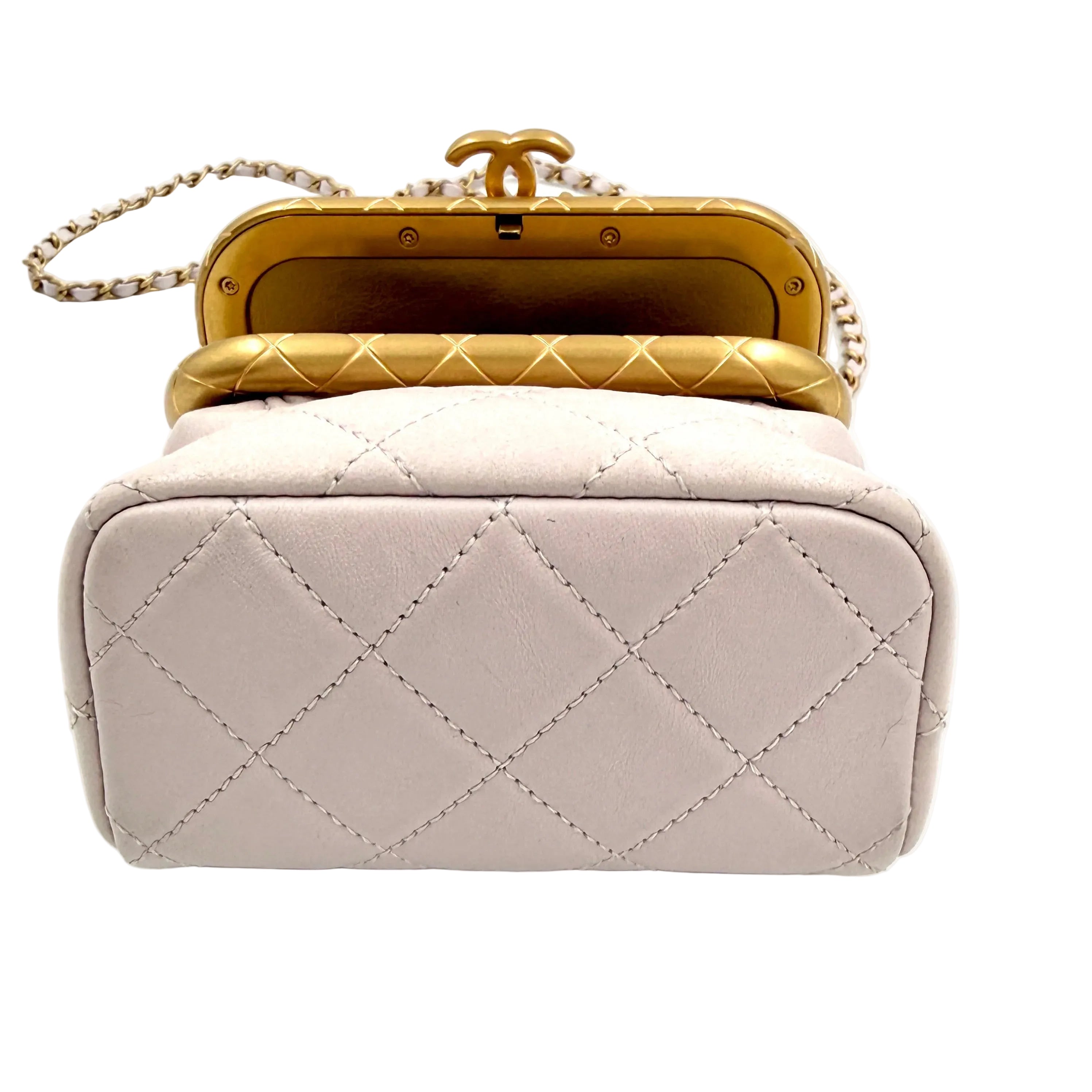 Pre-Owned Chanel "My Crush" Vanity Bag Lilac Gold Hardware - Authenticated