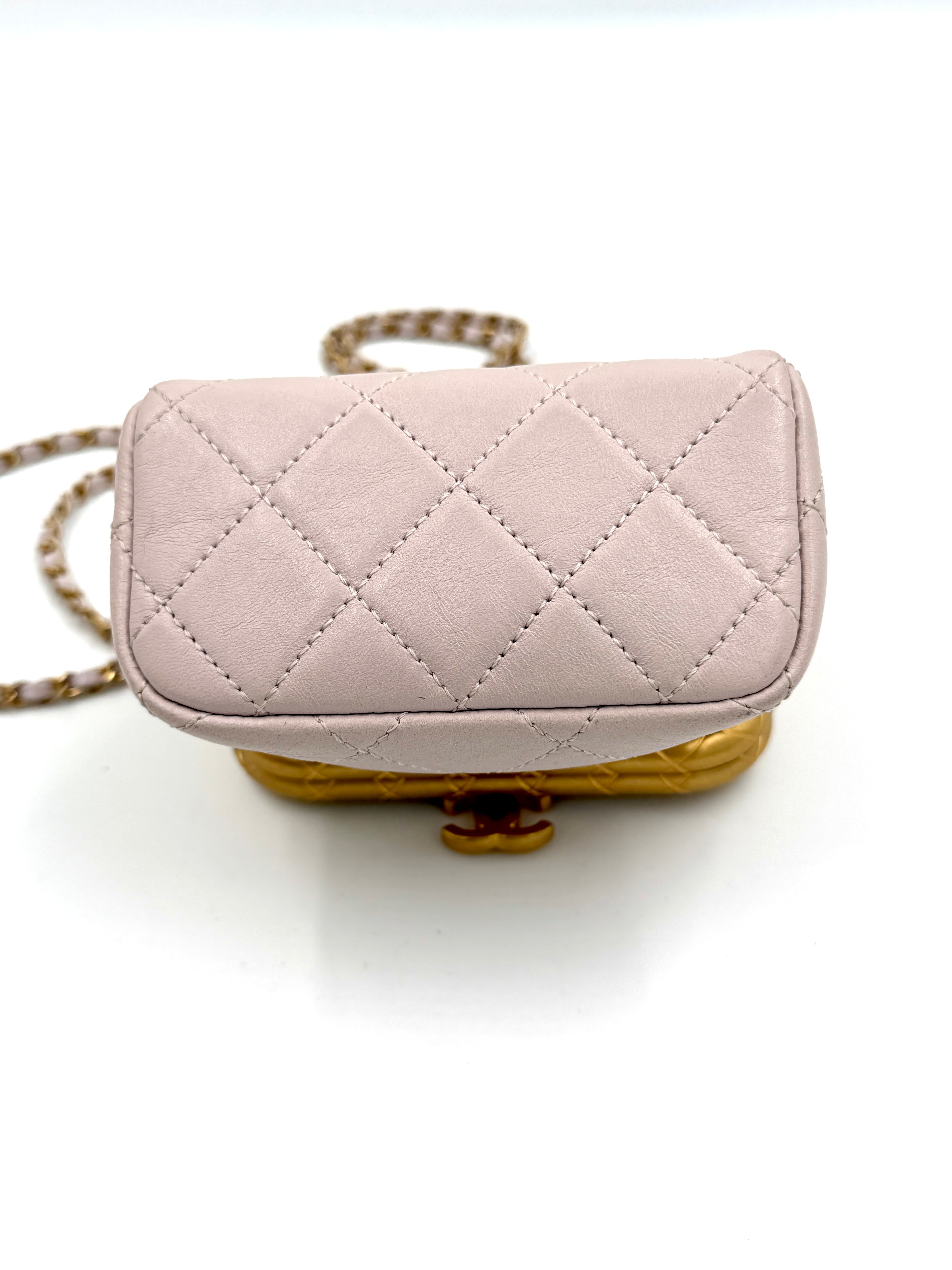 Pre-Owned Chanel "My Crush" Vanity Bag Lilac Gold Hardware - Authenticated