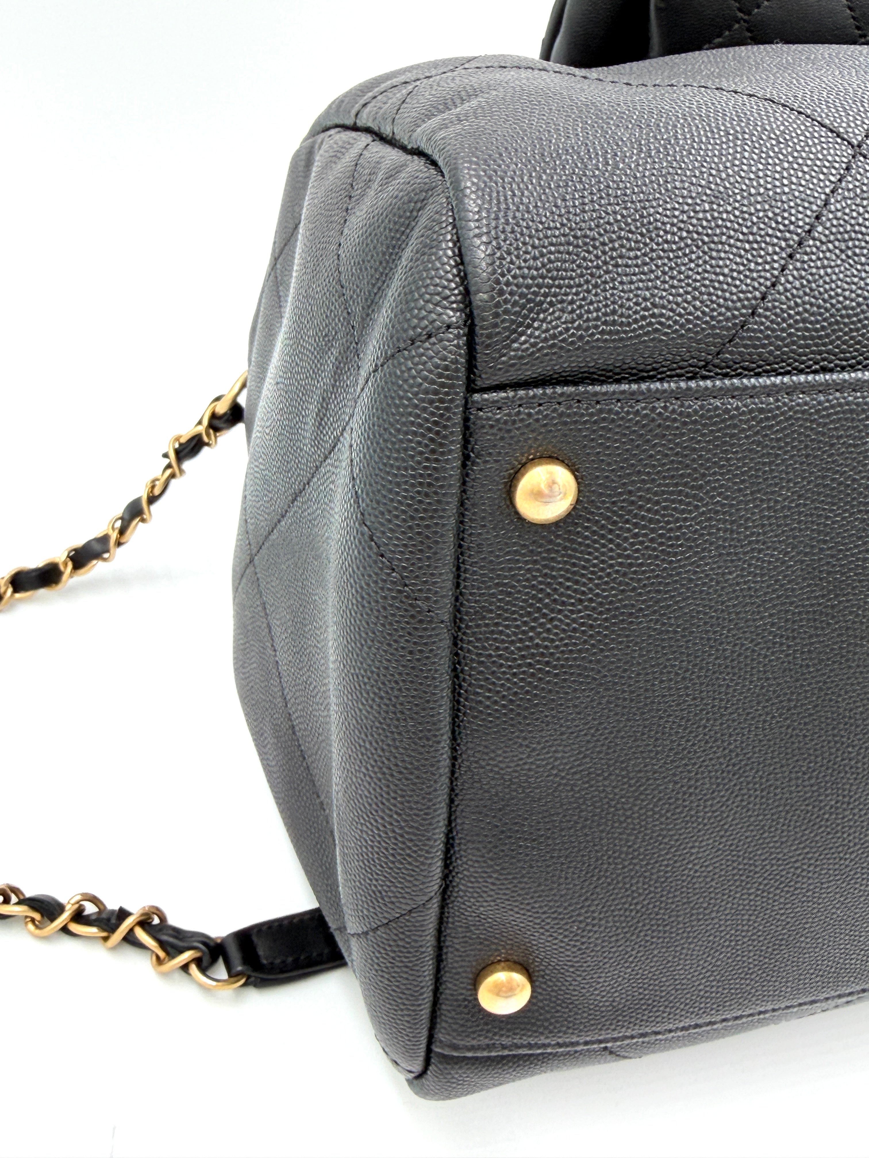 Pre-Owned Chanel Black In The Loop Bowling Bag Caviar and Lambskin Leather - Authenticated
