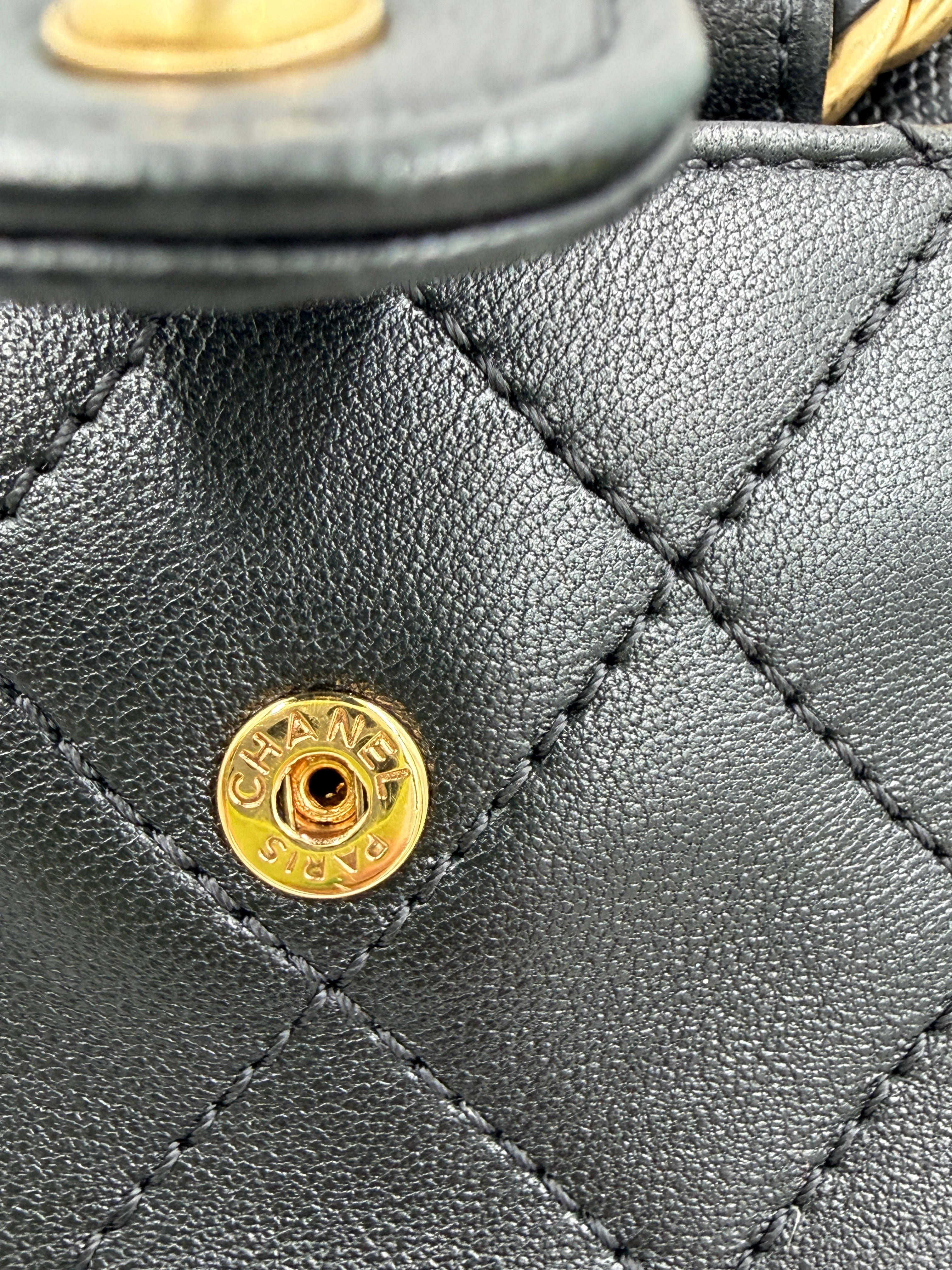 Pre-Owned Chanel Black In The Loop Bowling Bag Caviar and Lambskin Leather - Authenticated