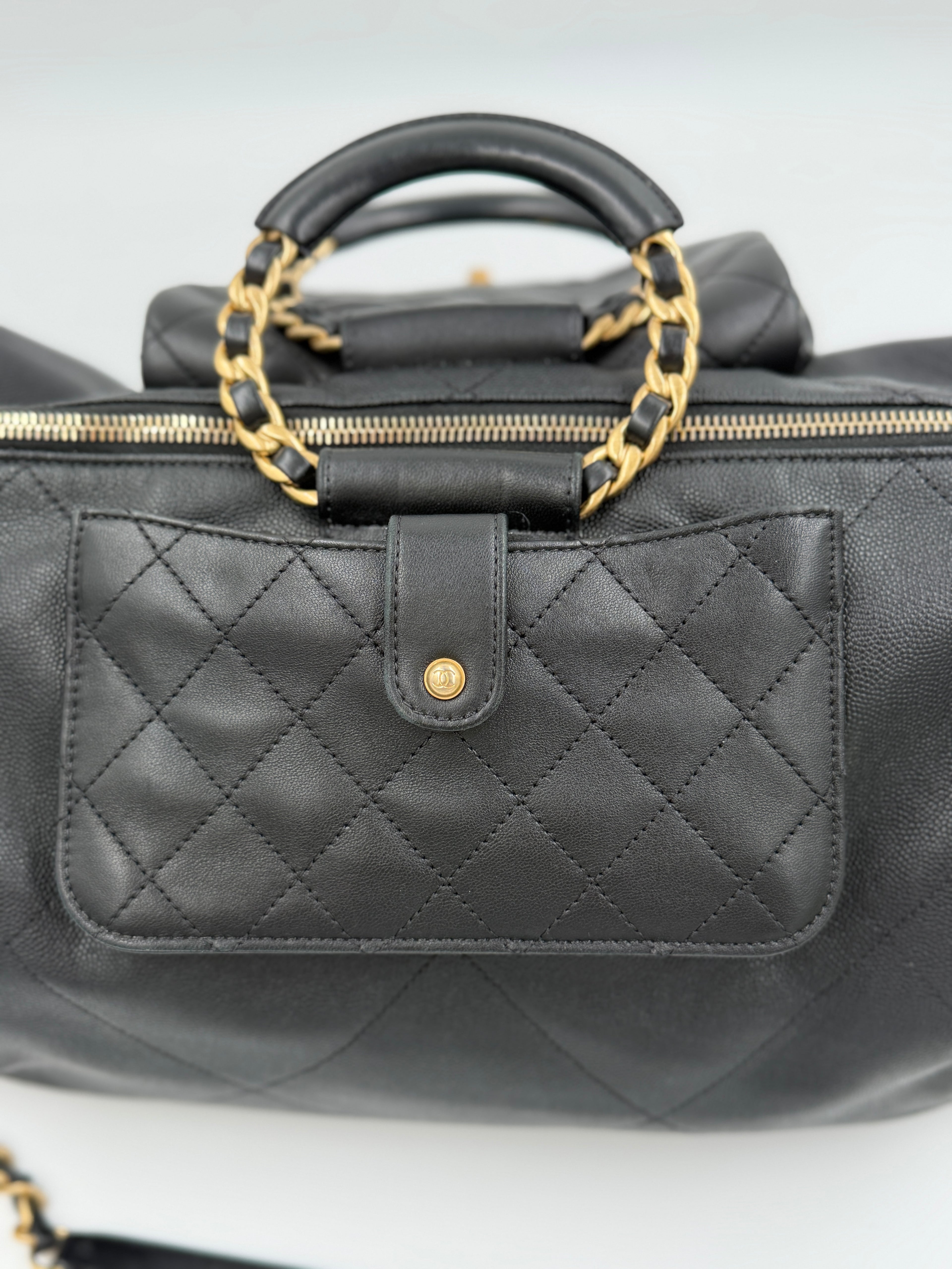 Pre-Owned Chanel Black In The Loop Bowling Bag Caviar and Lambskin Leather - Authenticated