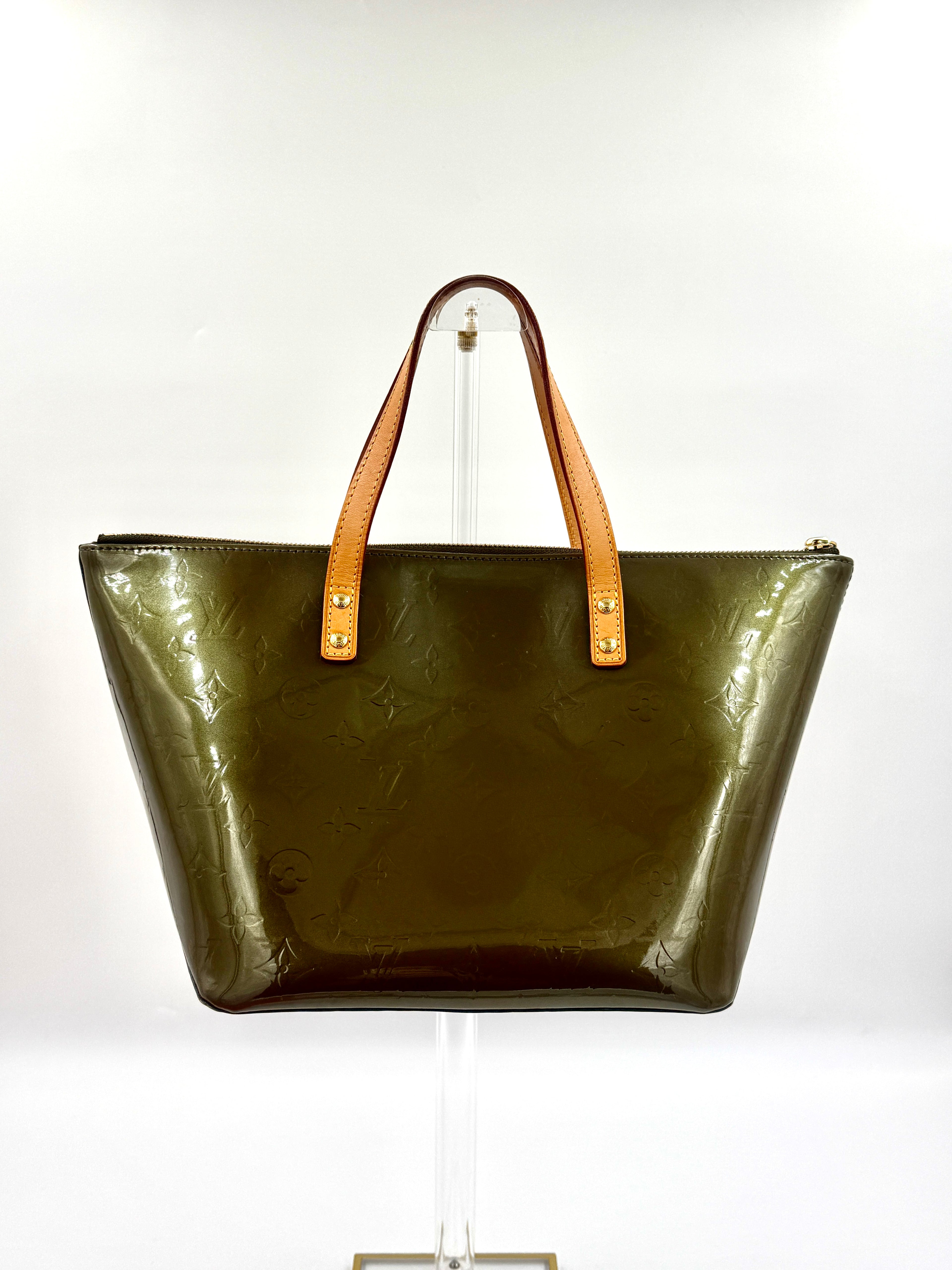 Pre-Owned Louis Vuitton Bellevue Vernis Patent Leather Monogram Bag Olive - Authenticated