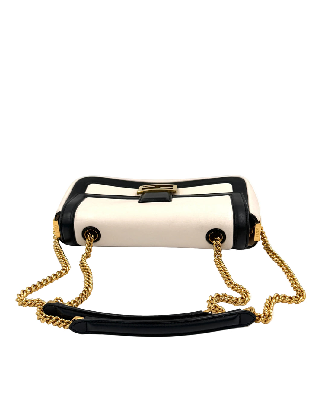 Pre-Owned Fendi Bicolor Leather Chain Midi Baguette - Authenticated