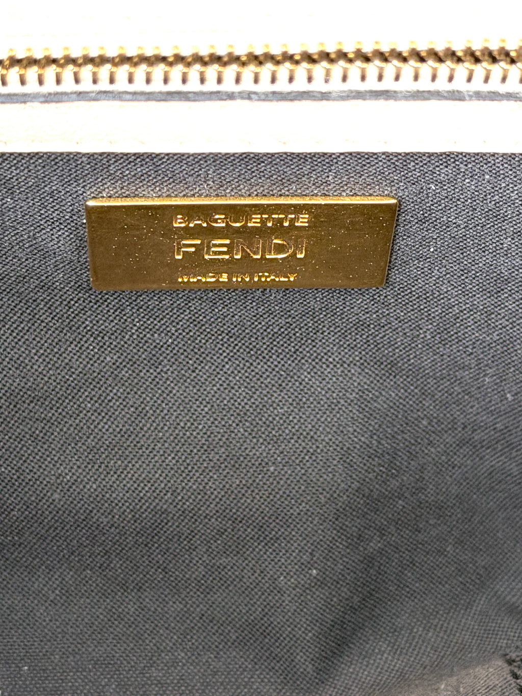 Pre-Owned Fendi Bicolor Leather Chain Midi Baguette - Authenticated