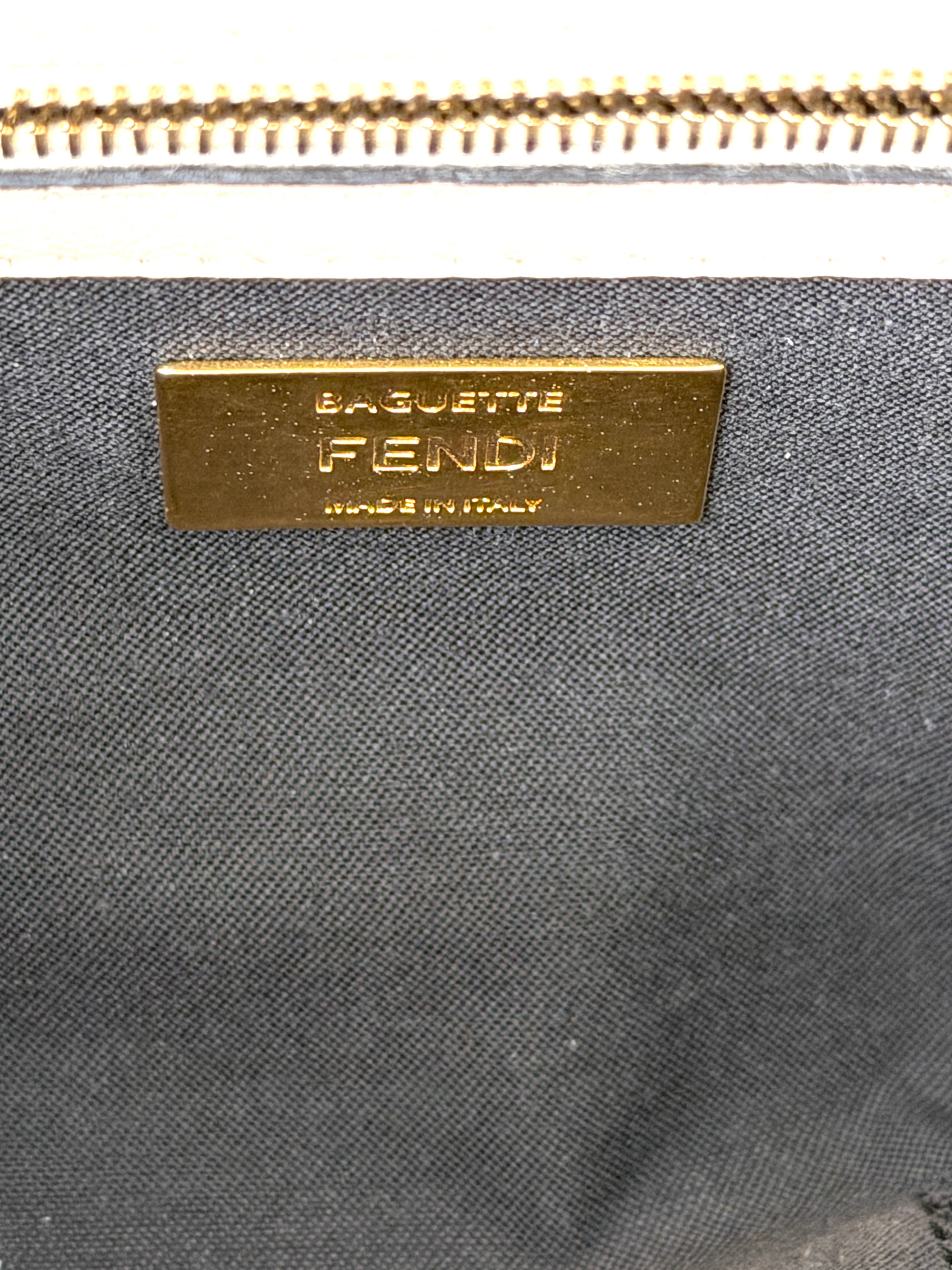 Pre-Owned Fendi Bicolor Leather Chain Midi Baguette - Authenticated