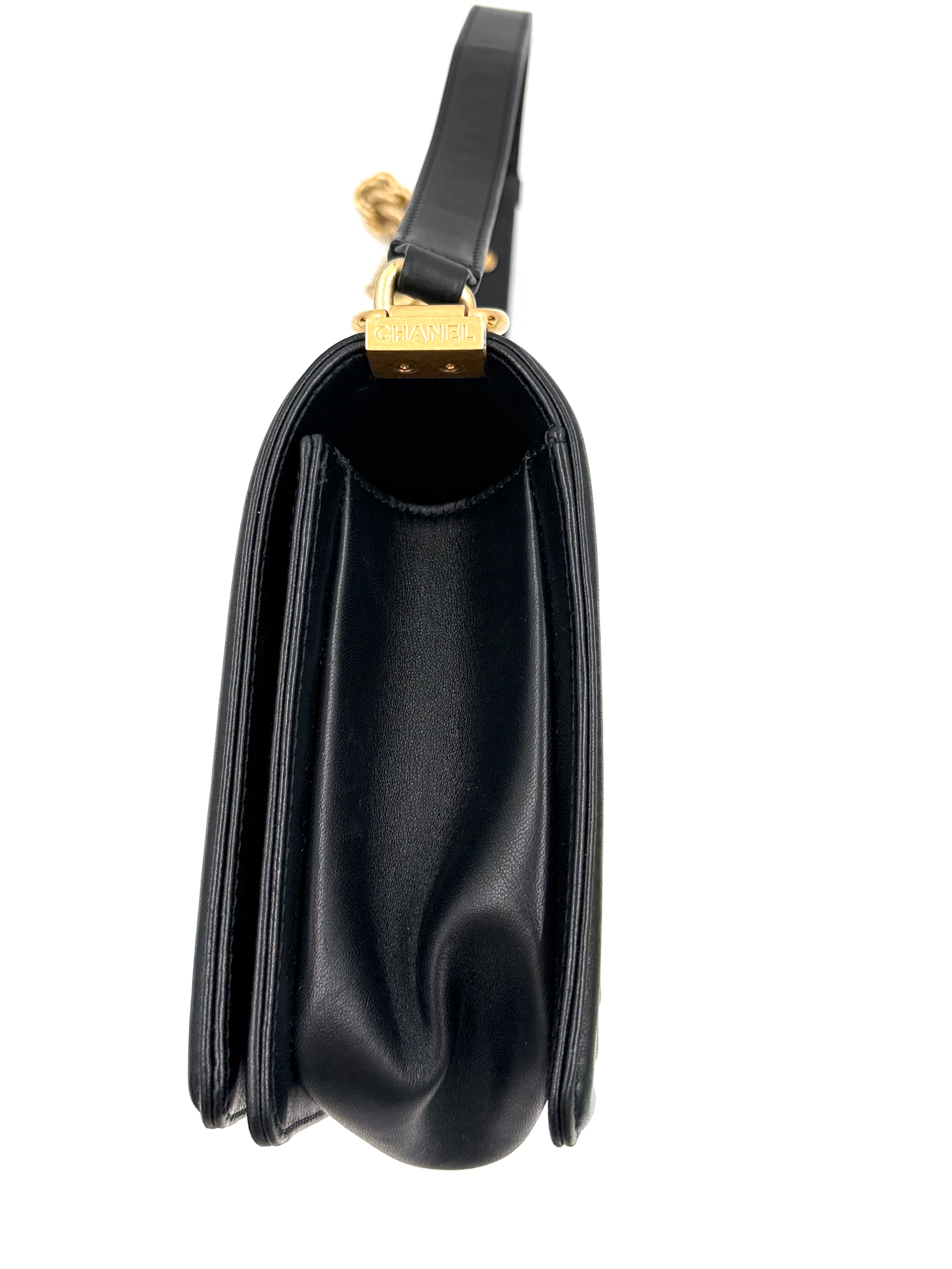 Pre-Owned Chanel Black Lambskin Old Medium Boy Bag Gold Hardware - Authenticated