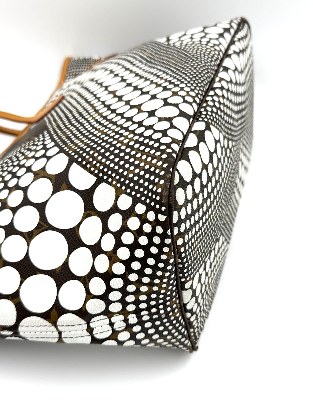 Pre-owned Louis Vuitton x Yayoi Kusama Monogram Waves Neverfull MM - Authenticated
