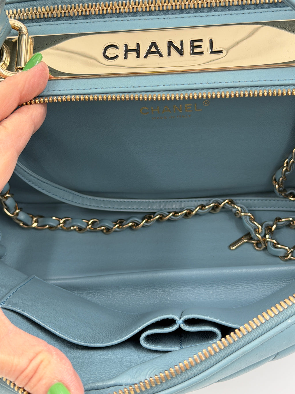 Pre-owned Chanel Trendy CC Bowling Bag Blue Chevron Quilted Lambskin - Authenticated