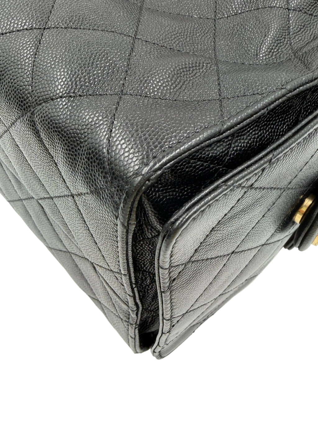 Pre-owned Chanel 25 Hobo Medium Black Caviar Leather Gold Hardware - Authenticated