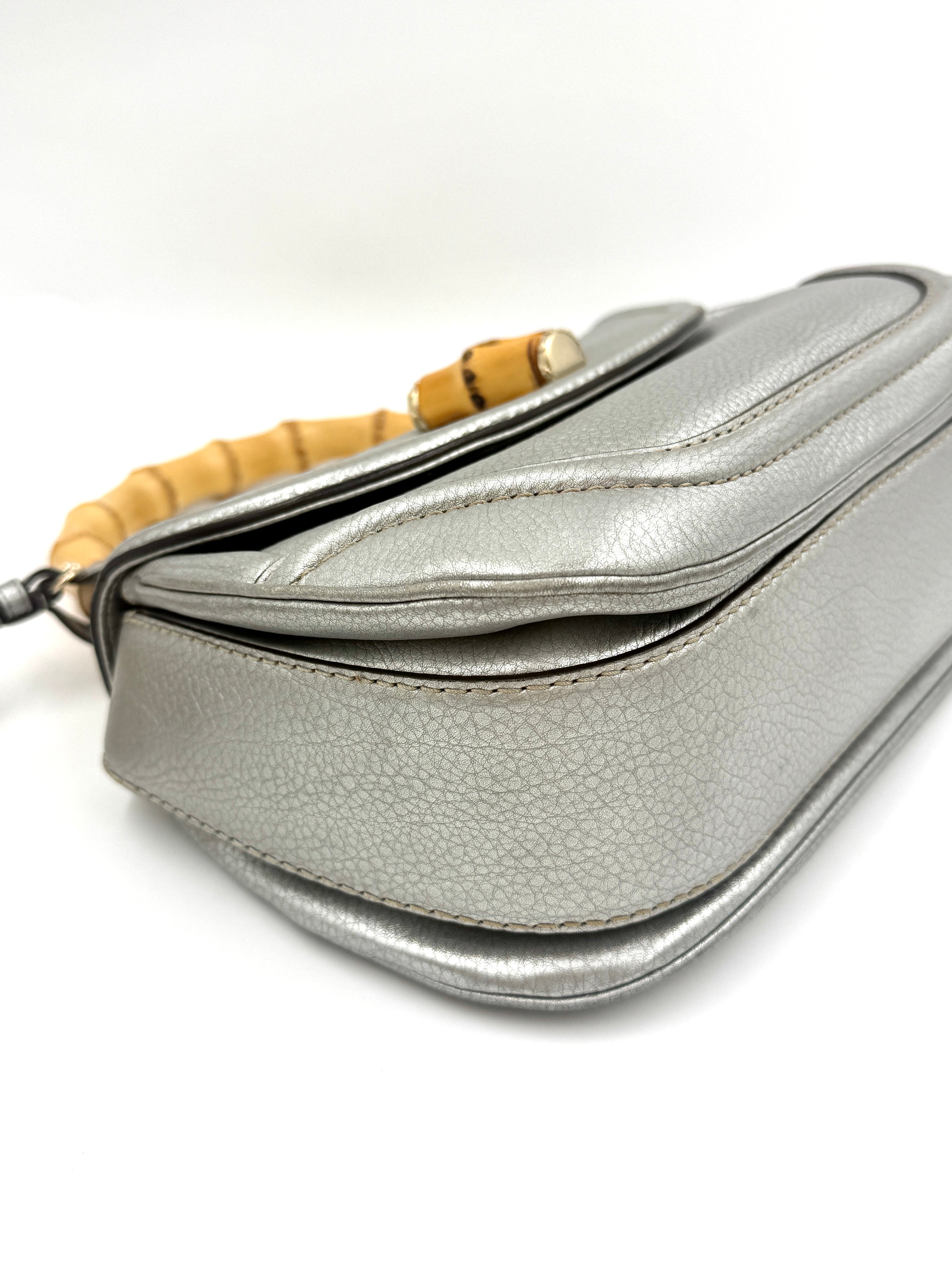 Pre-Owned Gucci Bamboo Handle Bag Hand Bag Leather Silver With Tassels and Compact Mirror - Authenticated