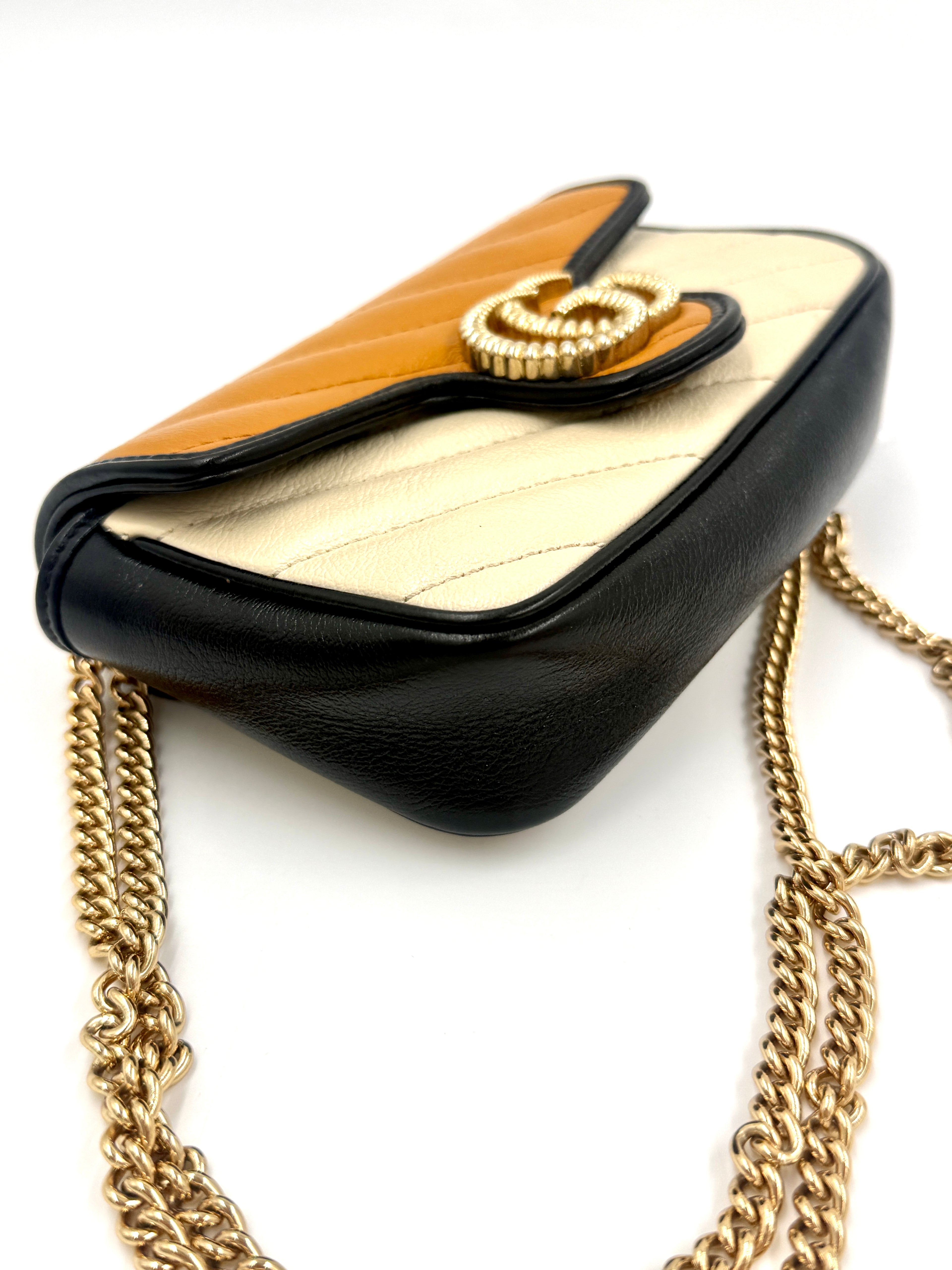 Pre-Owned GUCCI Double G Marmont Small Tri Color with Gold Hardware - Authenticated