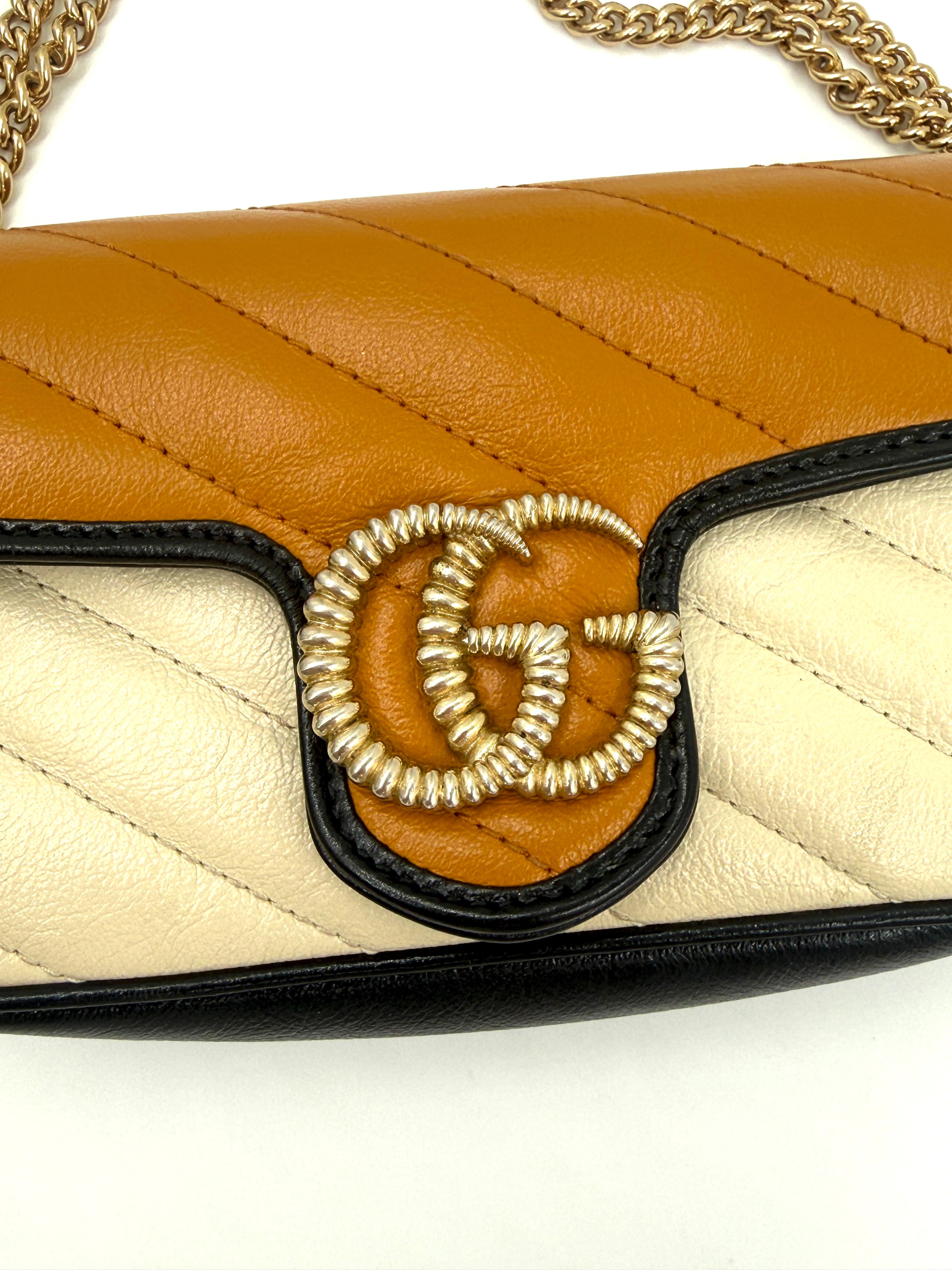 Pre-Owned GUCCI Double G Marmont Small Tri Color with Gold Hardware - Authenticated