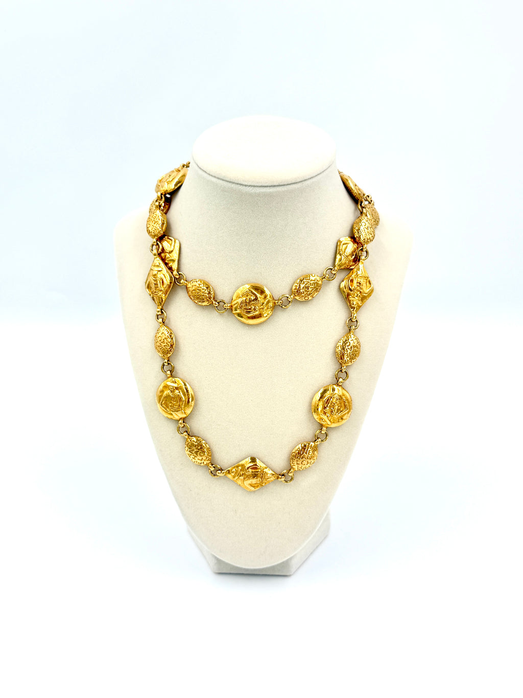 Pre-Owned Chanel Vintage 24k Gold Plated Coco Mademoiselle Chain Necklace - Authenticated