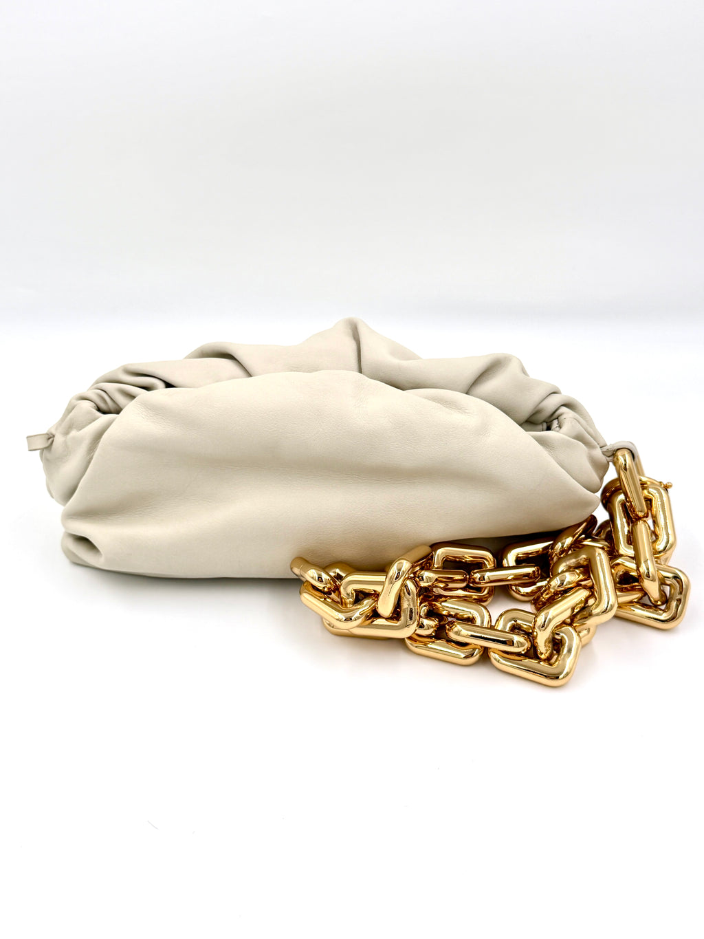 Pre-owned Bottega Veneta Ivory The Chain Pouch Shoulder Bag - Authenticated