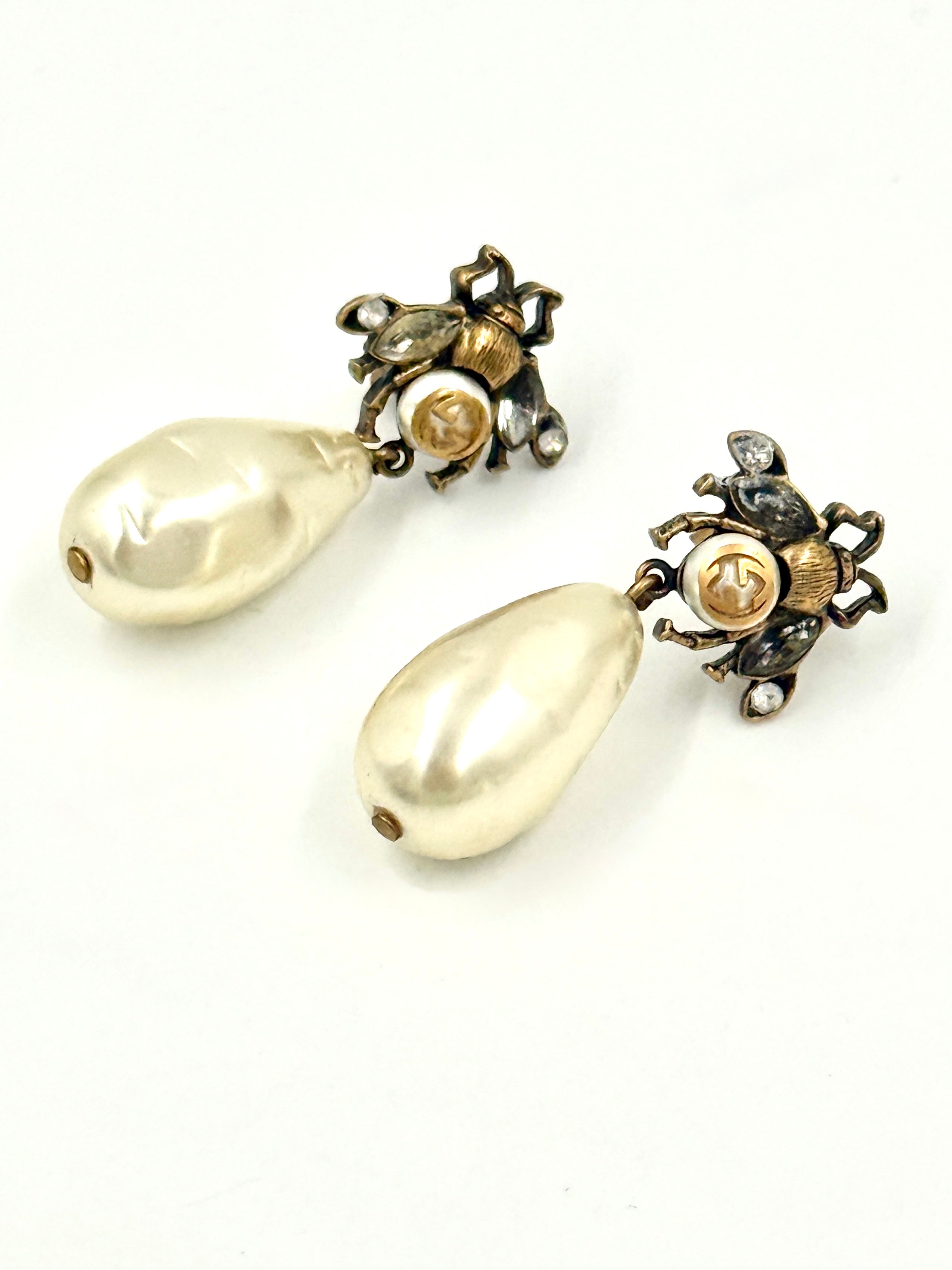 Pre-Owned Gucci Bee and Faux Pearl Drops Pierced Earrings - Authenticated