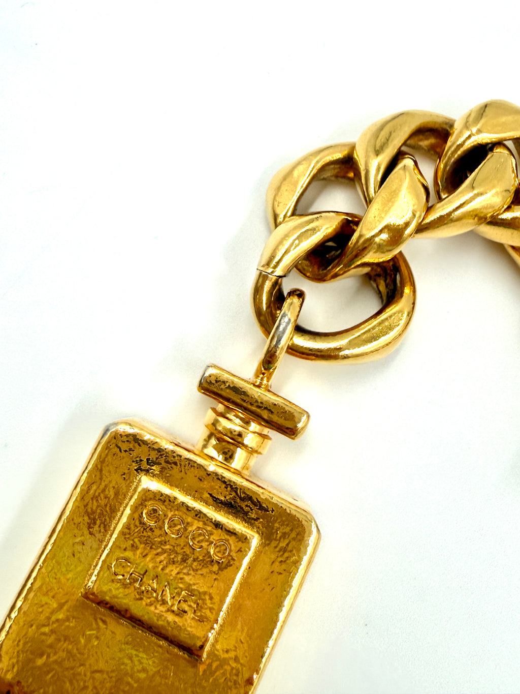 Pre-Owned Chanel Gold Perfume Bottle Chain Belt Small - Authenticated