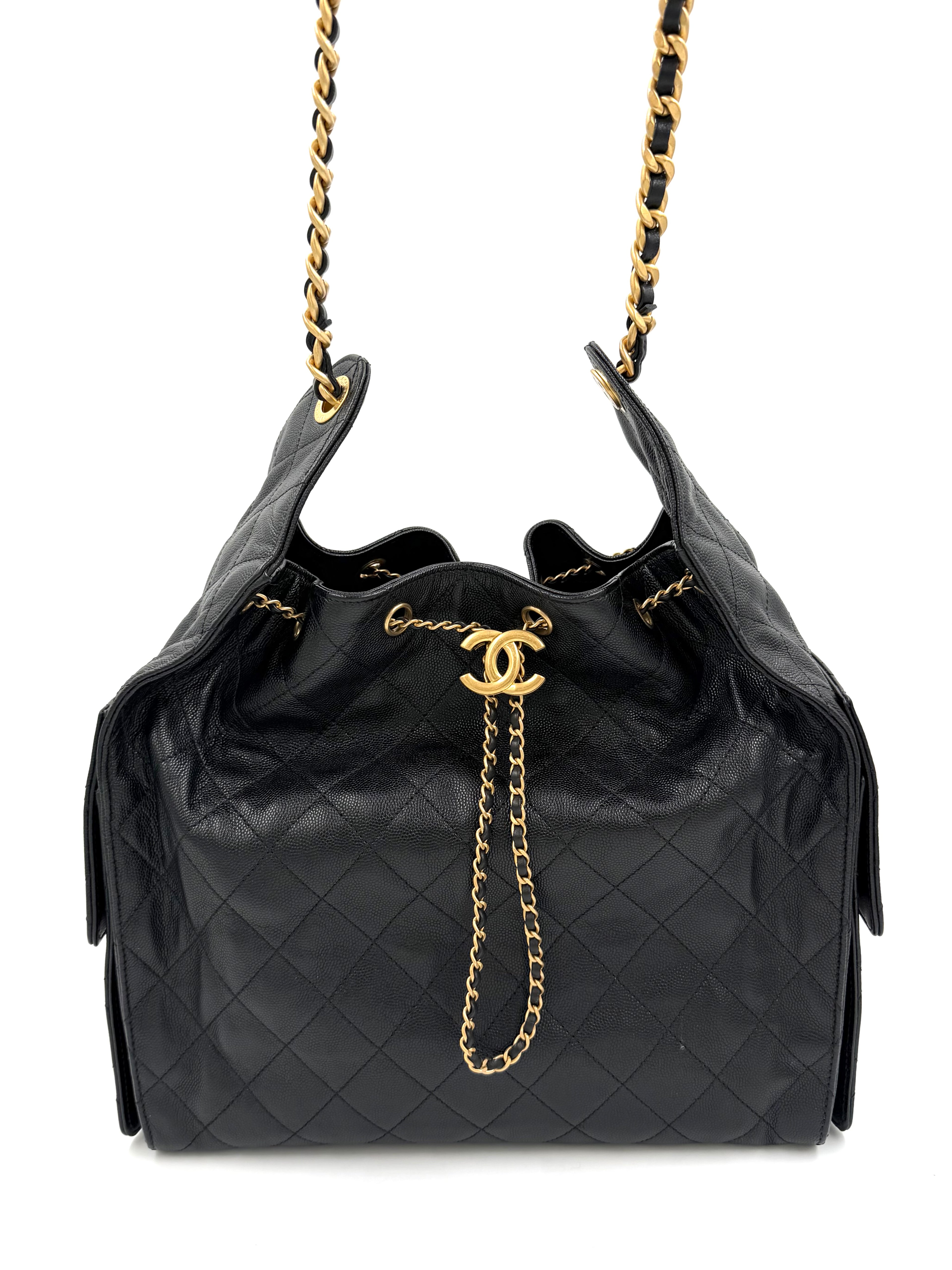 Pre-owned Chanel 25 Hobo Medium Black Caviar Leather Gold Hardware - Authenticated