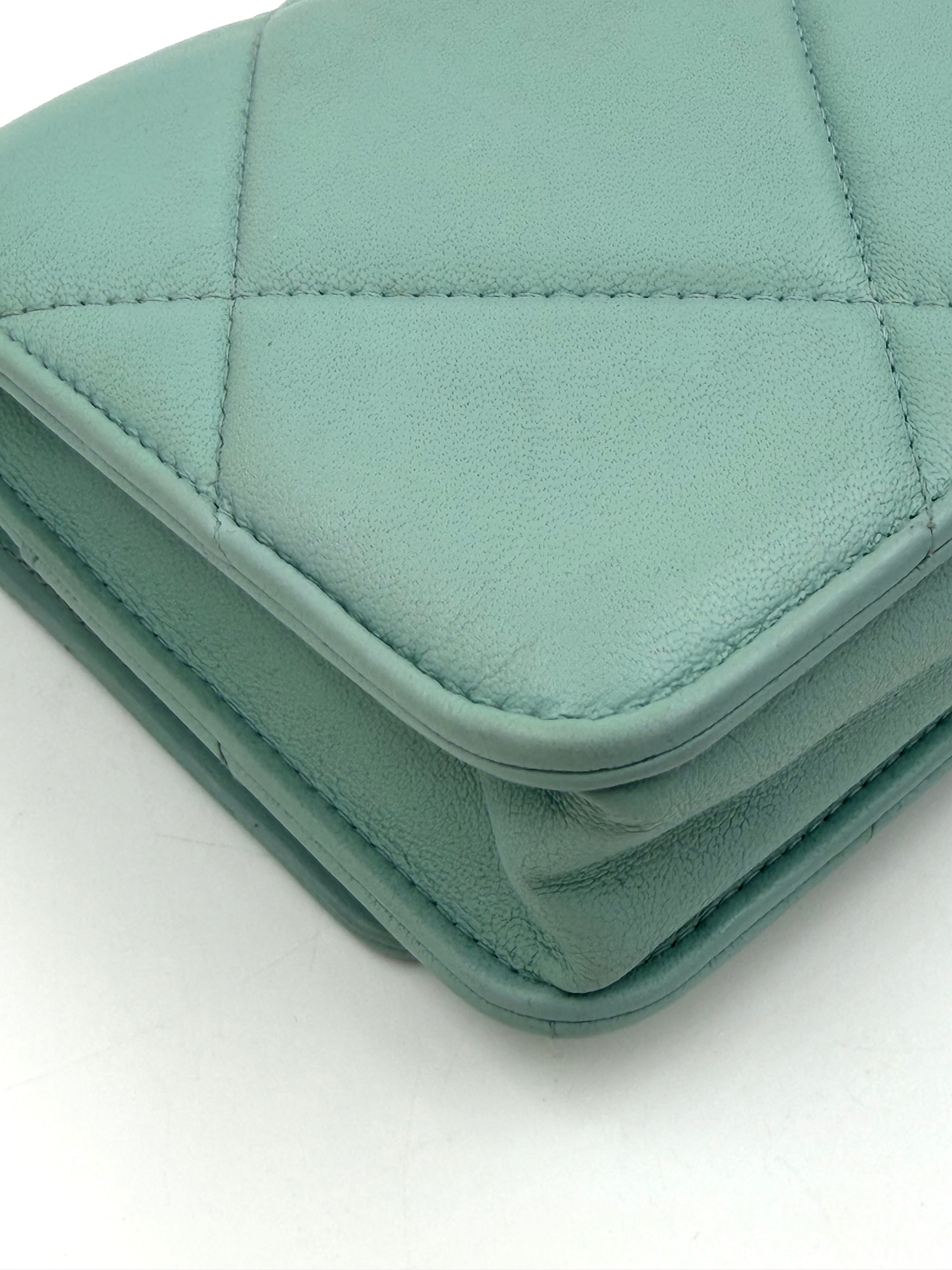 Pre-owned Chanel 19 Wallet on Chain in Ice Blue Quilted Lambskin - Authenticated
