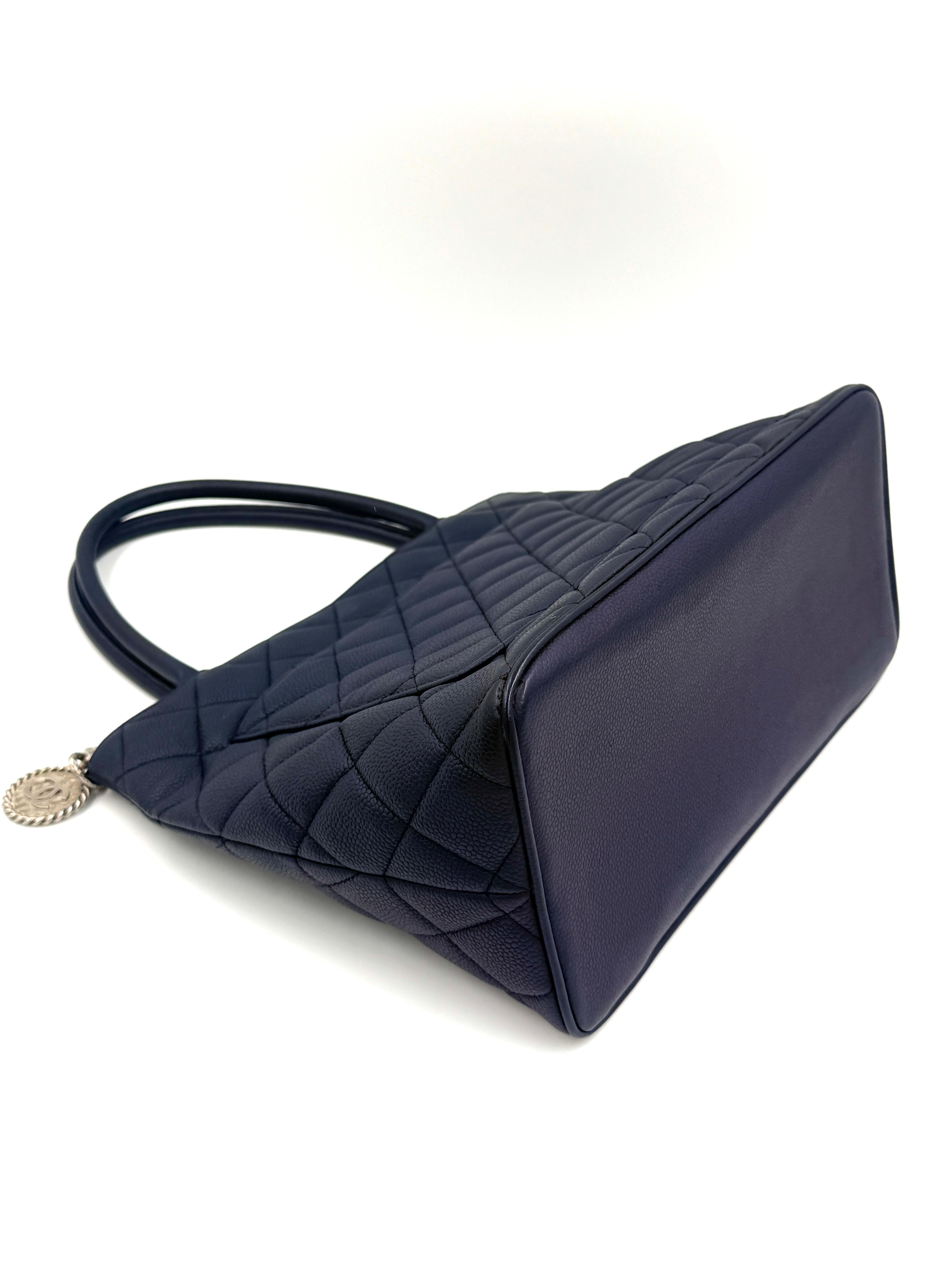Pre-Owned Chanel Quilted Caviar Leather Navy Medallion Tote Silver Hardware - Authenticated