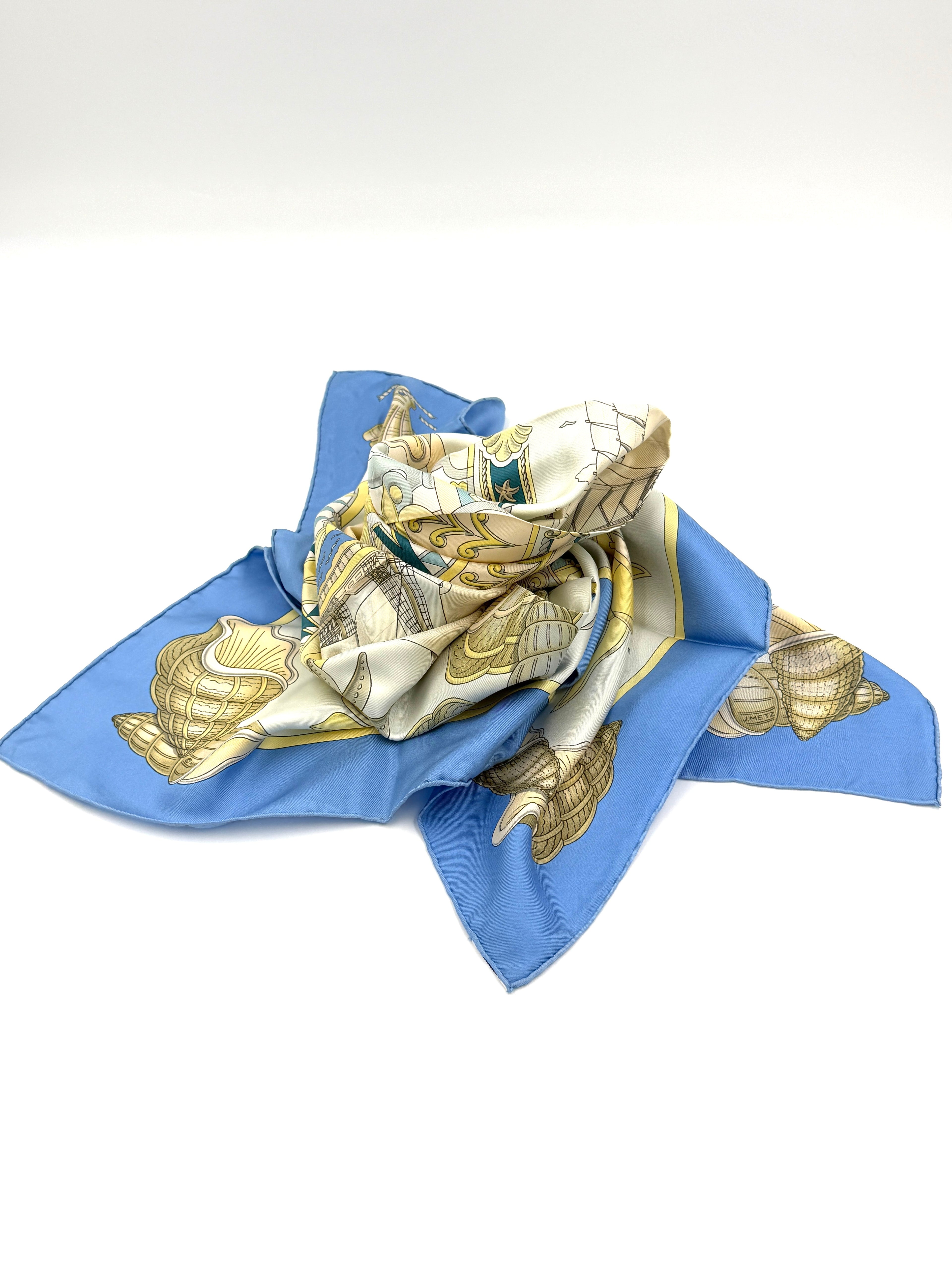 Pre-Owned Hermès Silk Scarf Carré 90 L'air Marin - Authenticated