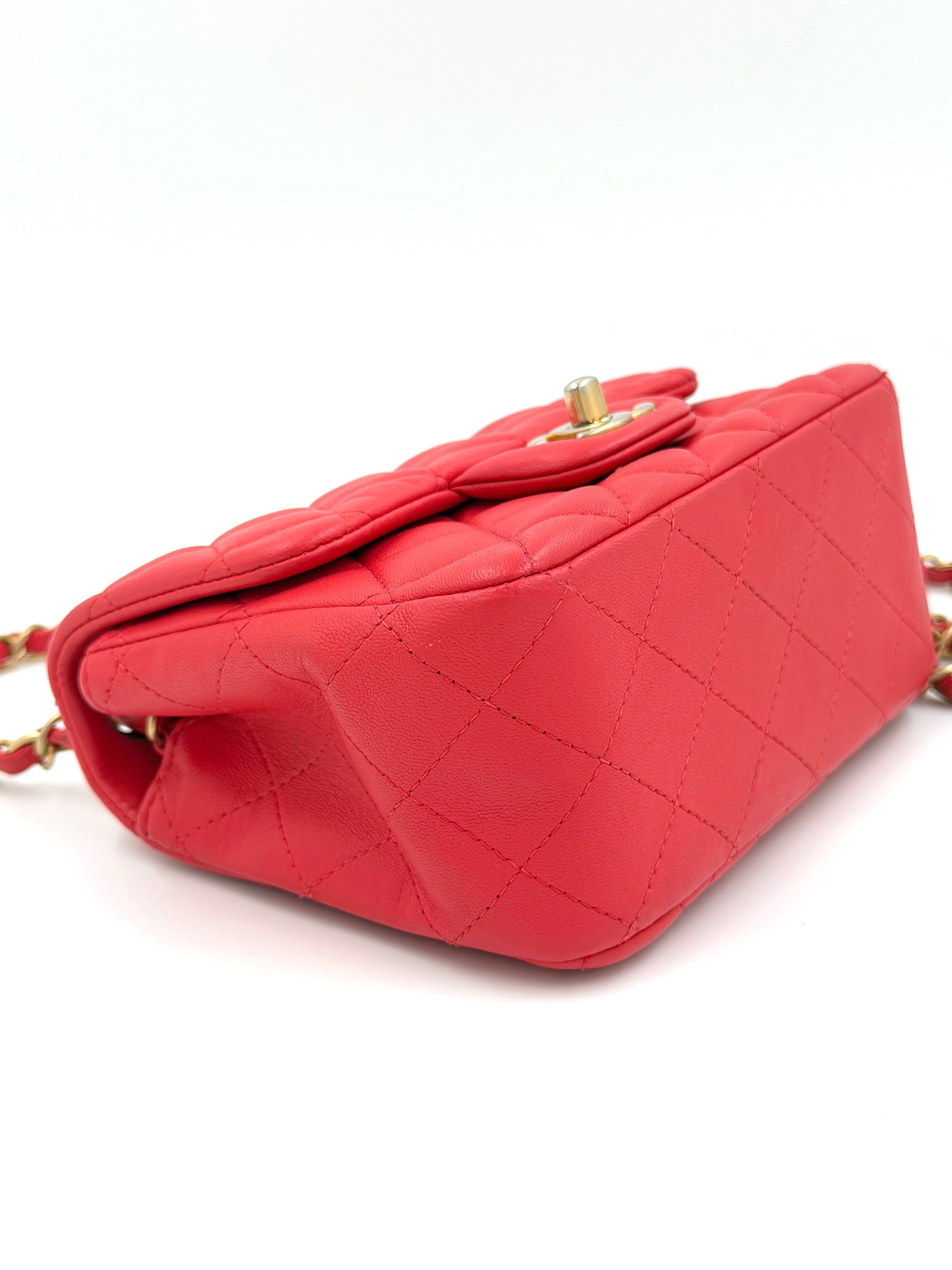 Pre-Owned Chanel Red Quilted Lambskin Leather Classic Square Mini Flap Bag - Authenticated