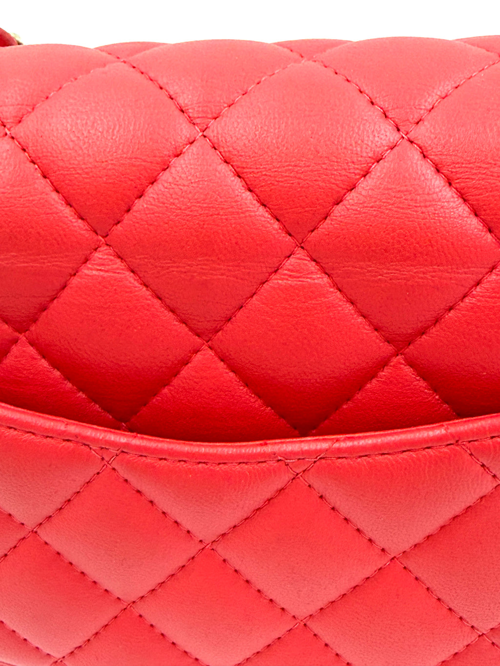 Pre-Owned Chanel Red Quilted Lambskin Leather Classic Square Mini Flap Bag - Authenticated