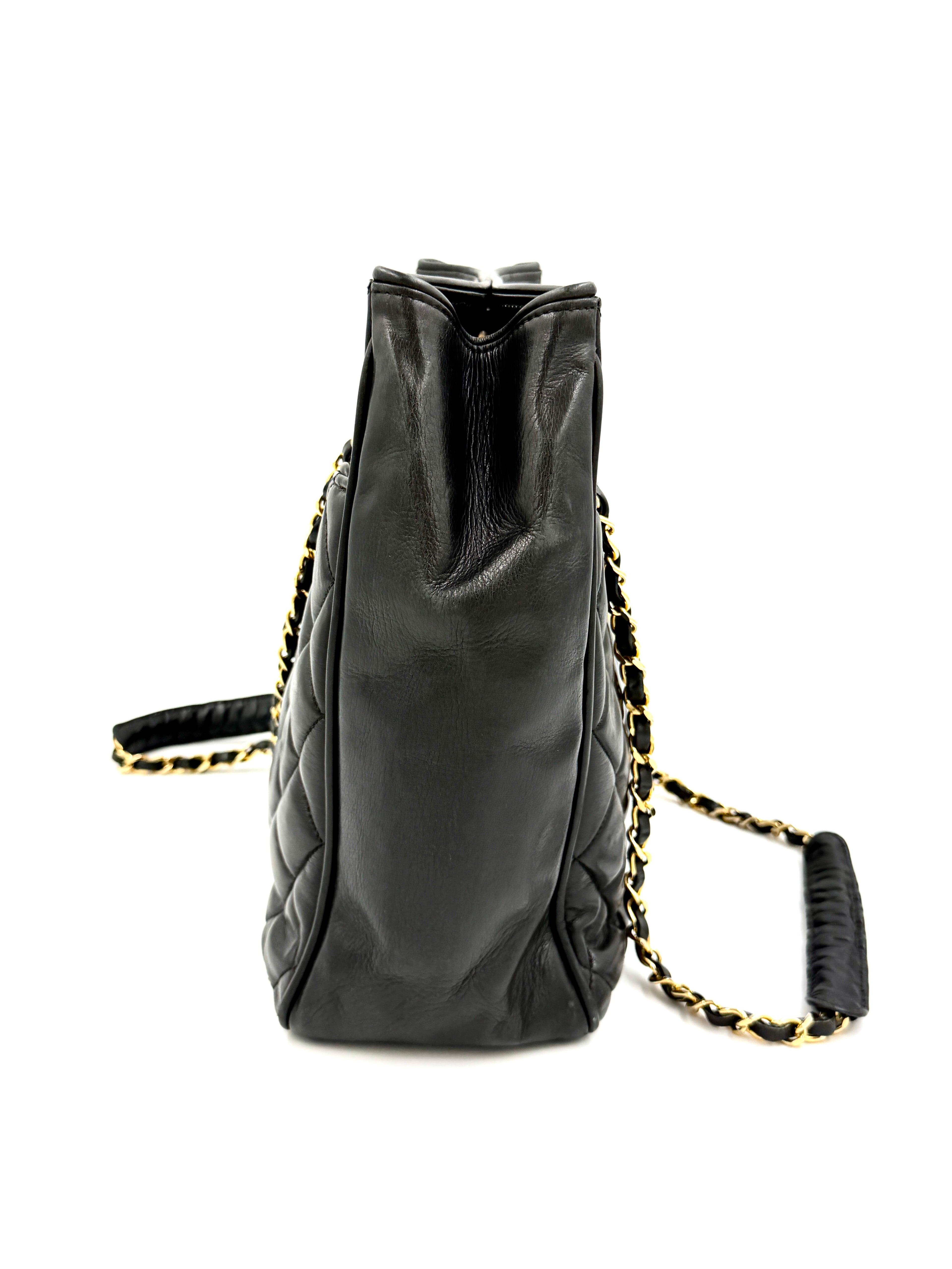 Pre-Owned Chanel Quilted CC Tote Black Lambskin - Authenticated
