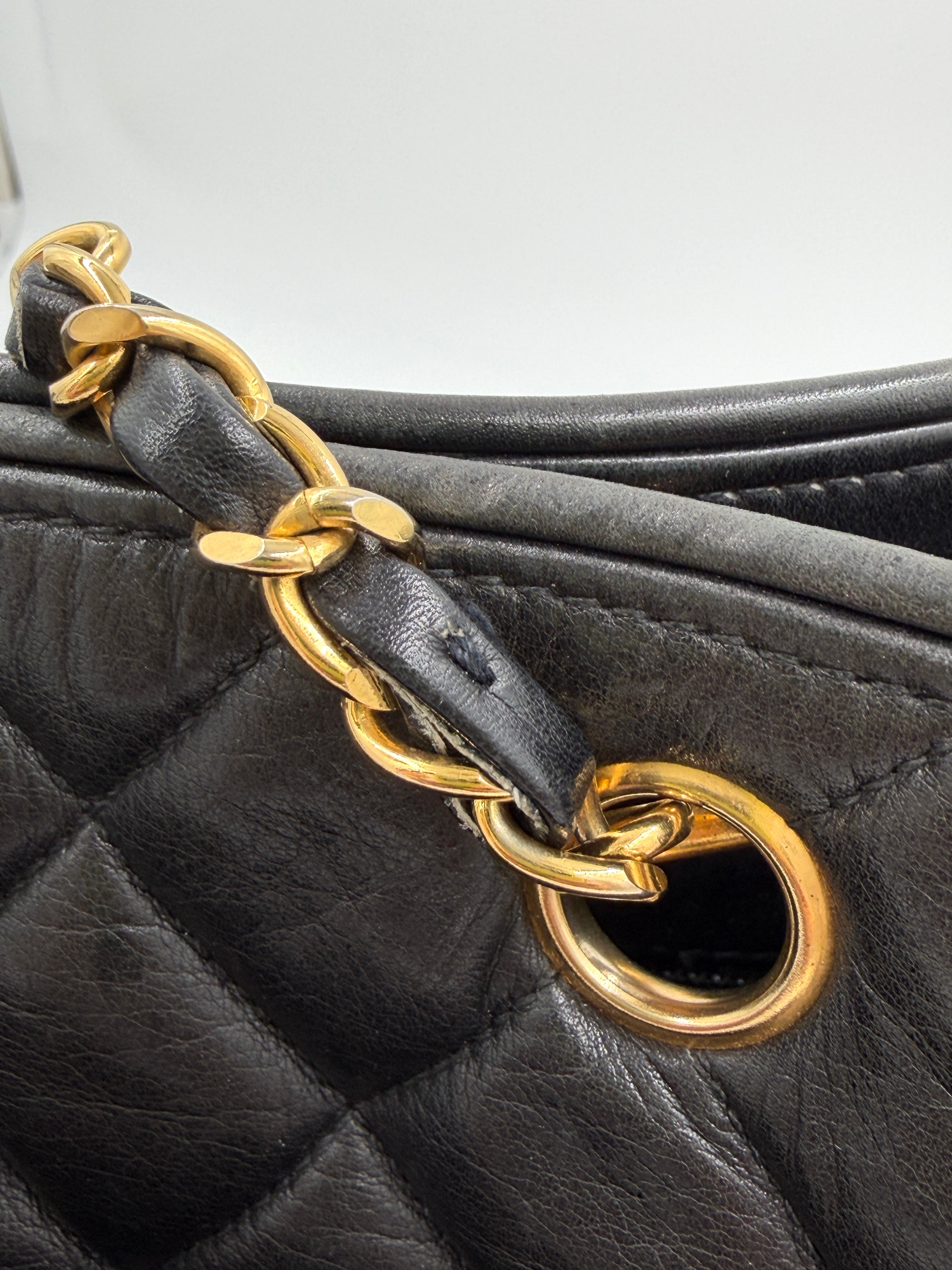 Pre-Owned Chanel Quilted CC Tote Black Lambskin - Authenticated